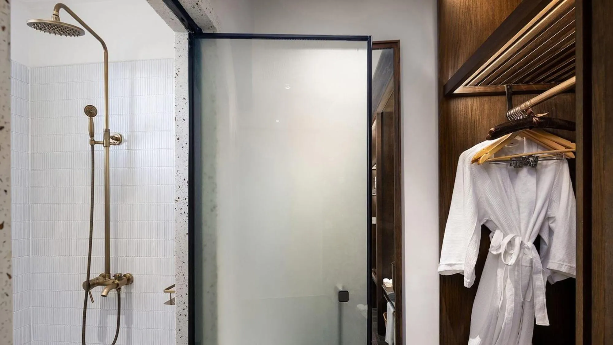 Bathroom in Anjali by Syphon