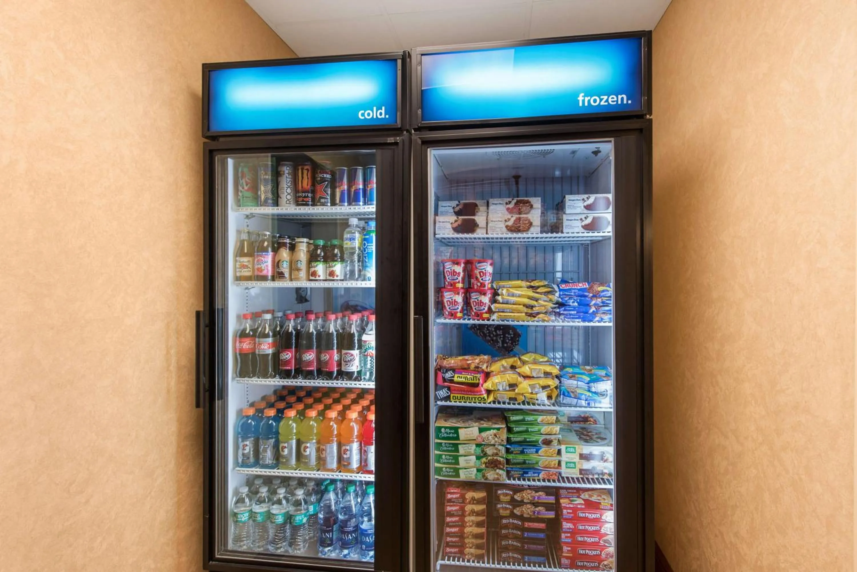 Restaurant/places to eat in Hampton Inn & Suites Arcata