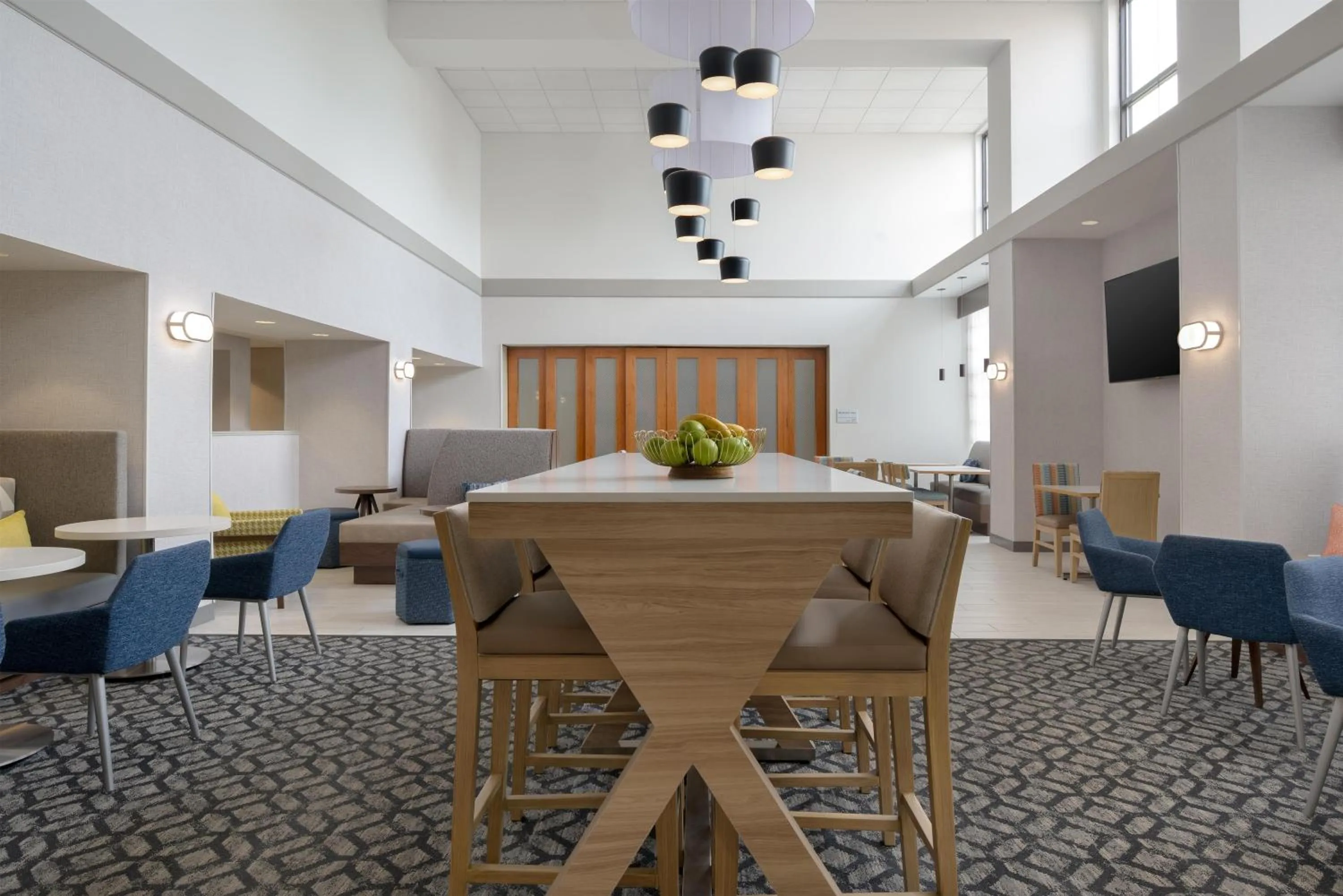 Lobby or reception in Hampton Inn & Suites Wilkes-Barre