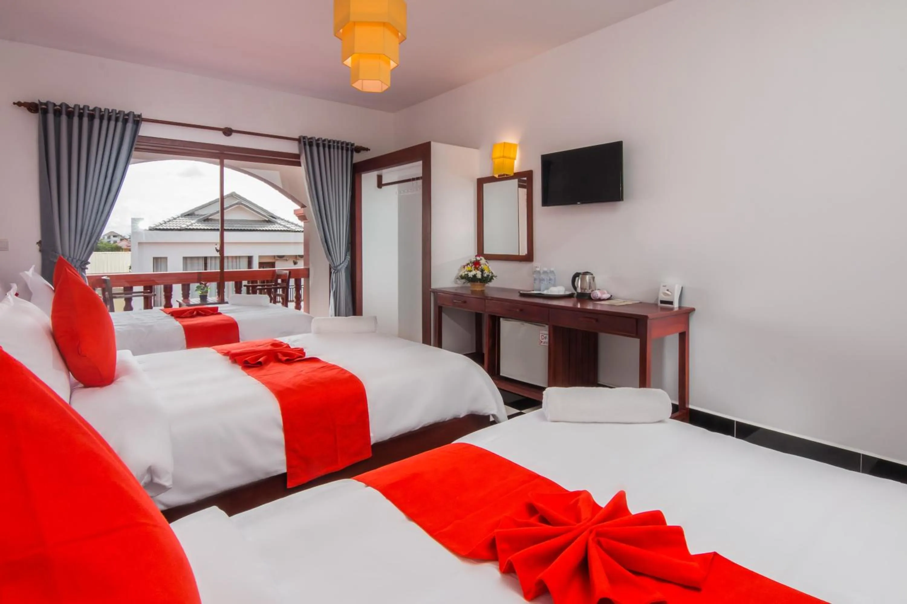 Photo of the whole room, Bed in Bou Savy Villa