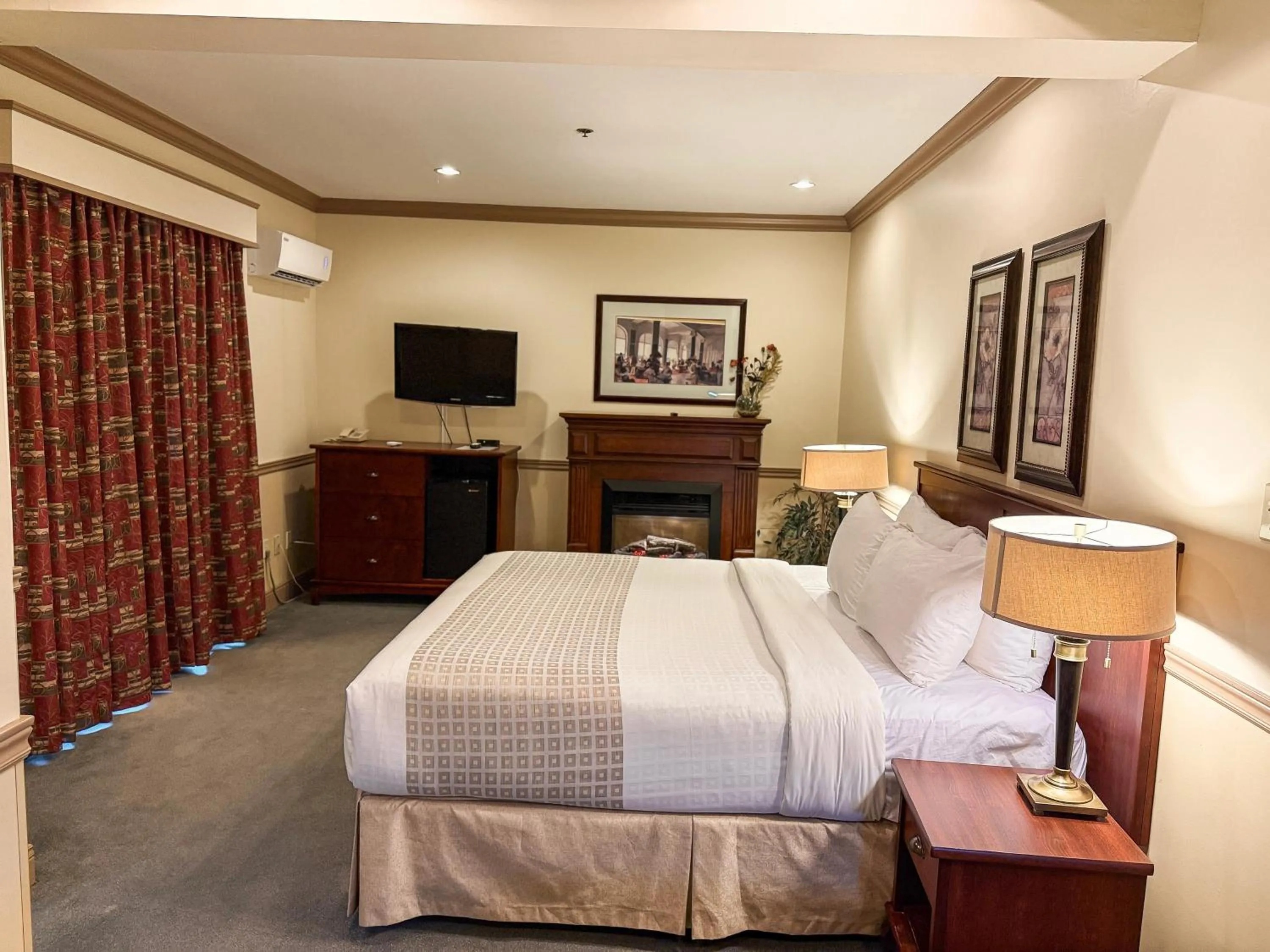 TV and multimedia, Bed in Inn on the Lake