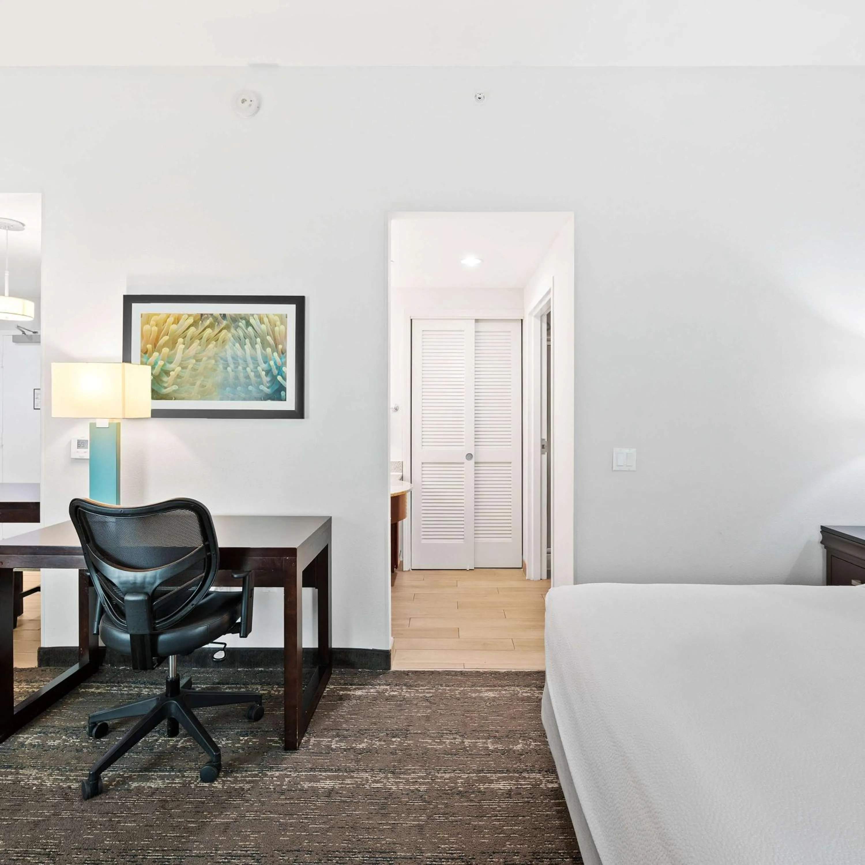 Bed in Homewood Suites by Hilton Fort Lauderdale Airport-Cruise Port