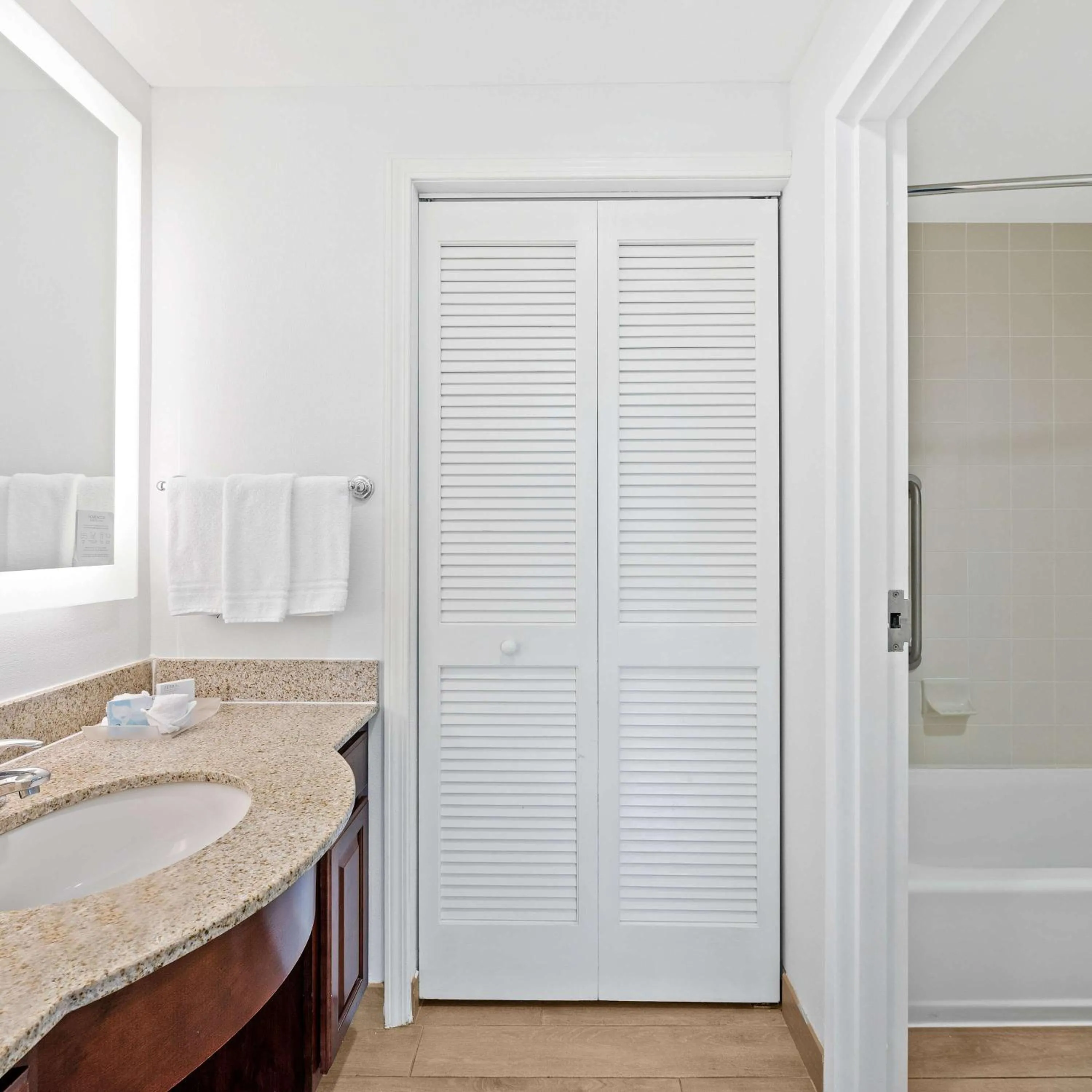 Bathroom in Homewood Suites by Hilton Fort Lauderdale Airport-Cruise Port
