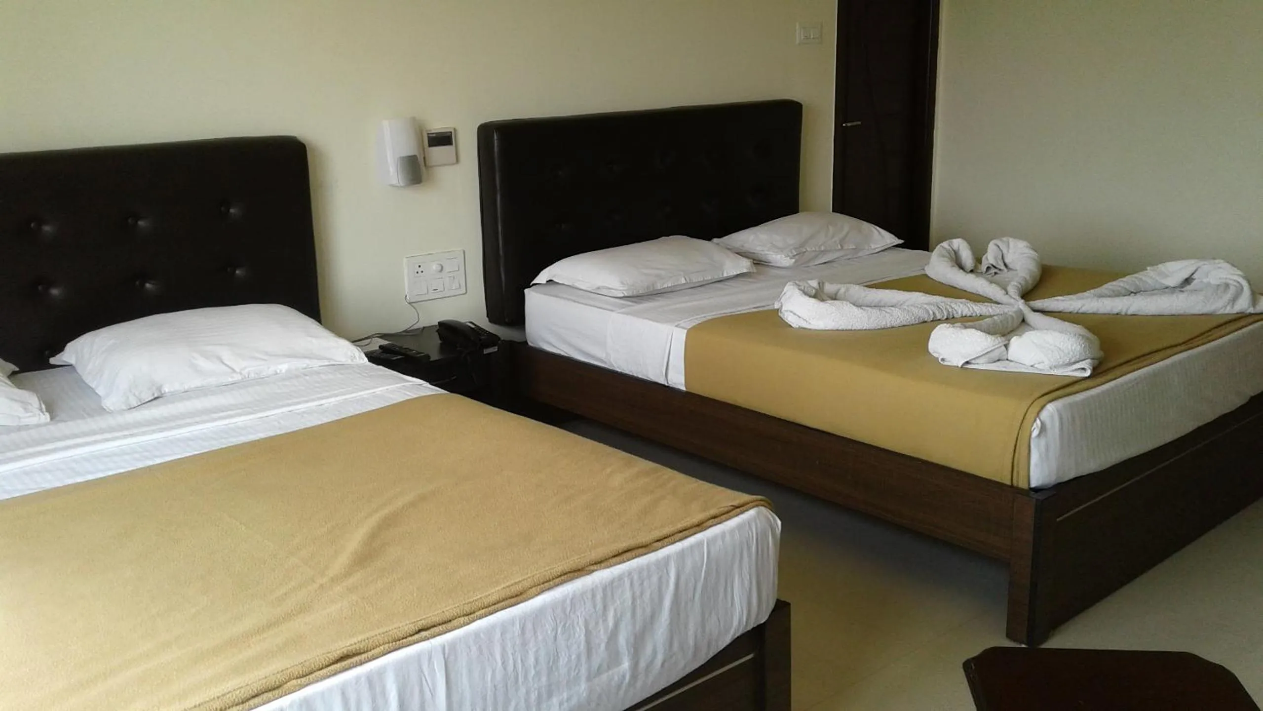 Bedroom, Bed in Rio Grande Residency