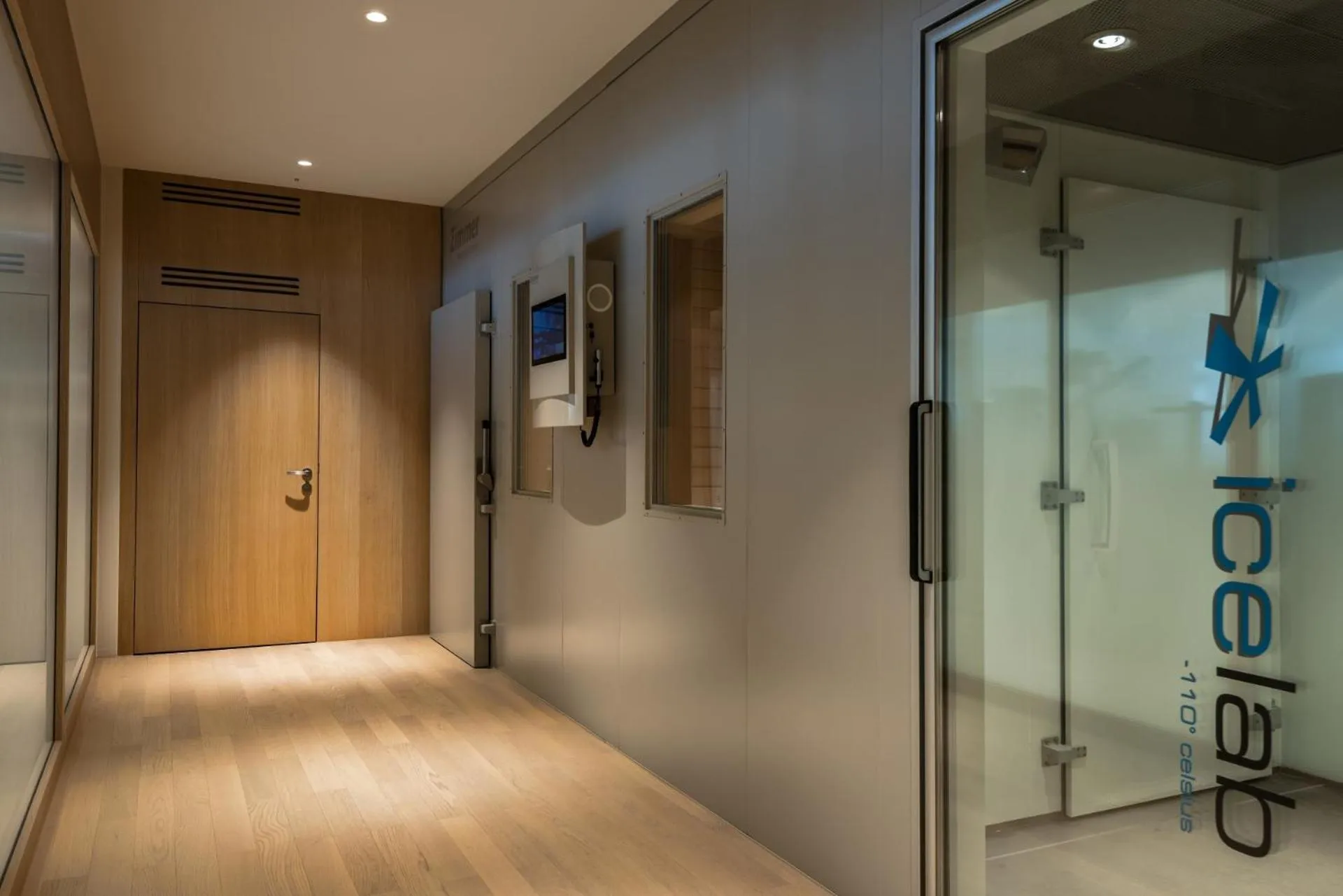 Spa and wellness centre/facilities in Waldhotel by Bürgenstock