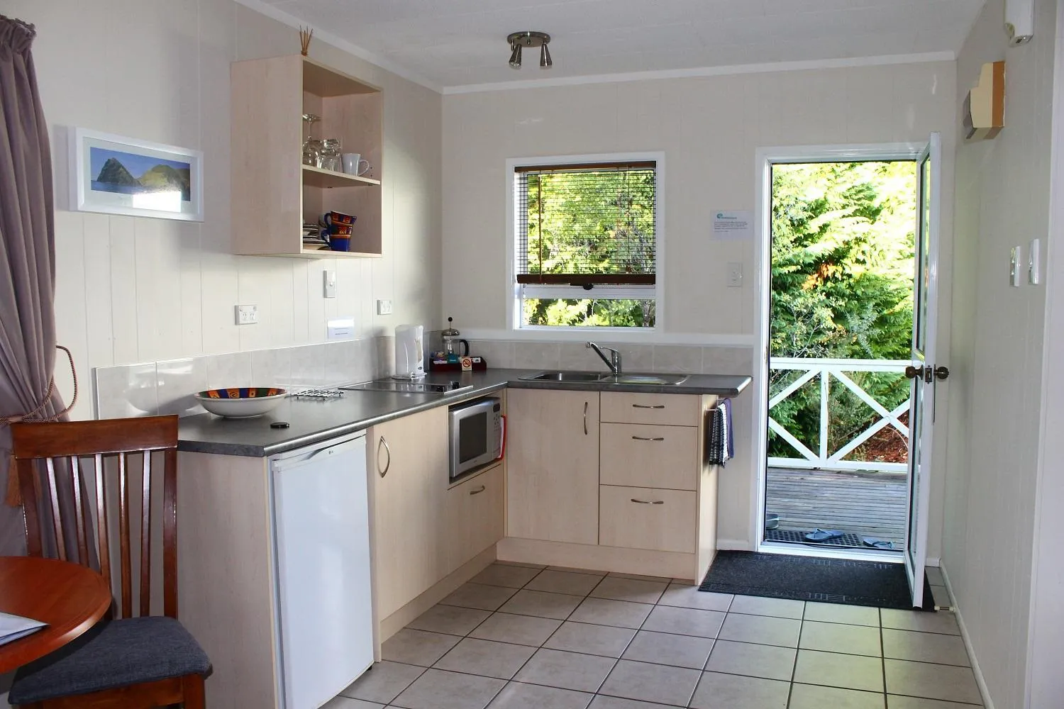 Ash Grove Boutique Motel