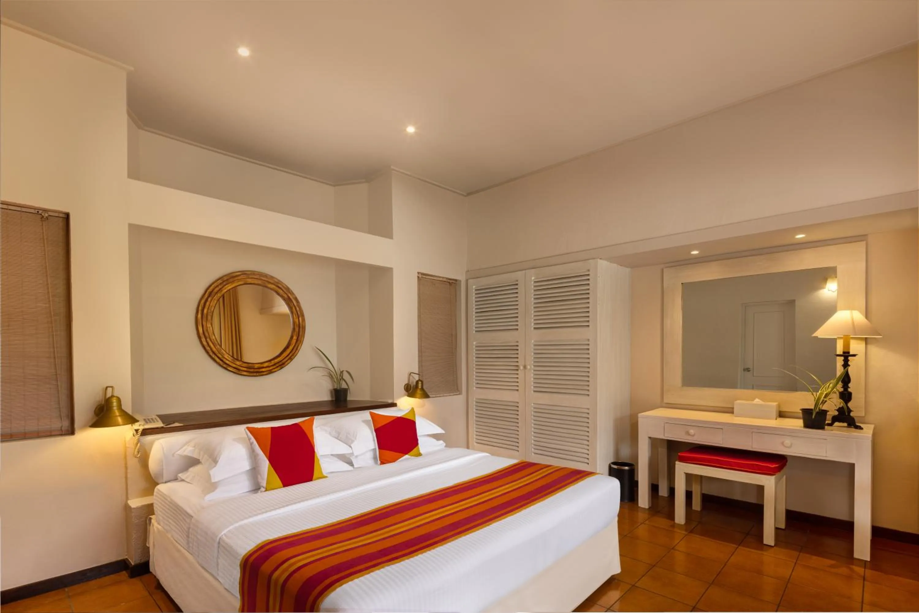 Bedroom, Bed in Adaaran Club Rannalhi - All Inclusive - 45 Minutes away from Male by Speedboat