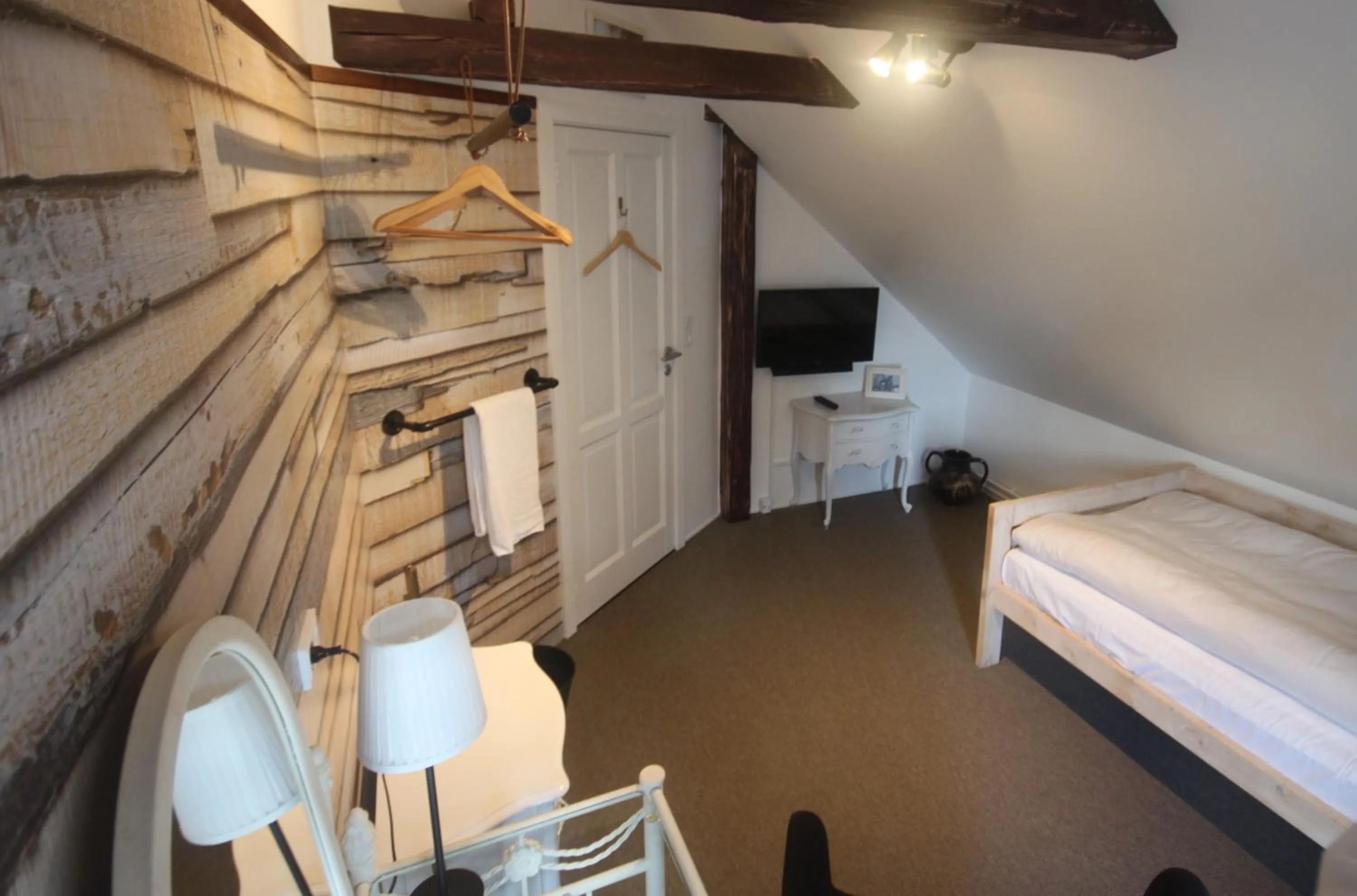 Photo of the whole room in Herstedly