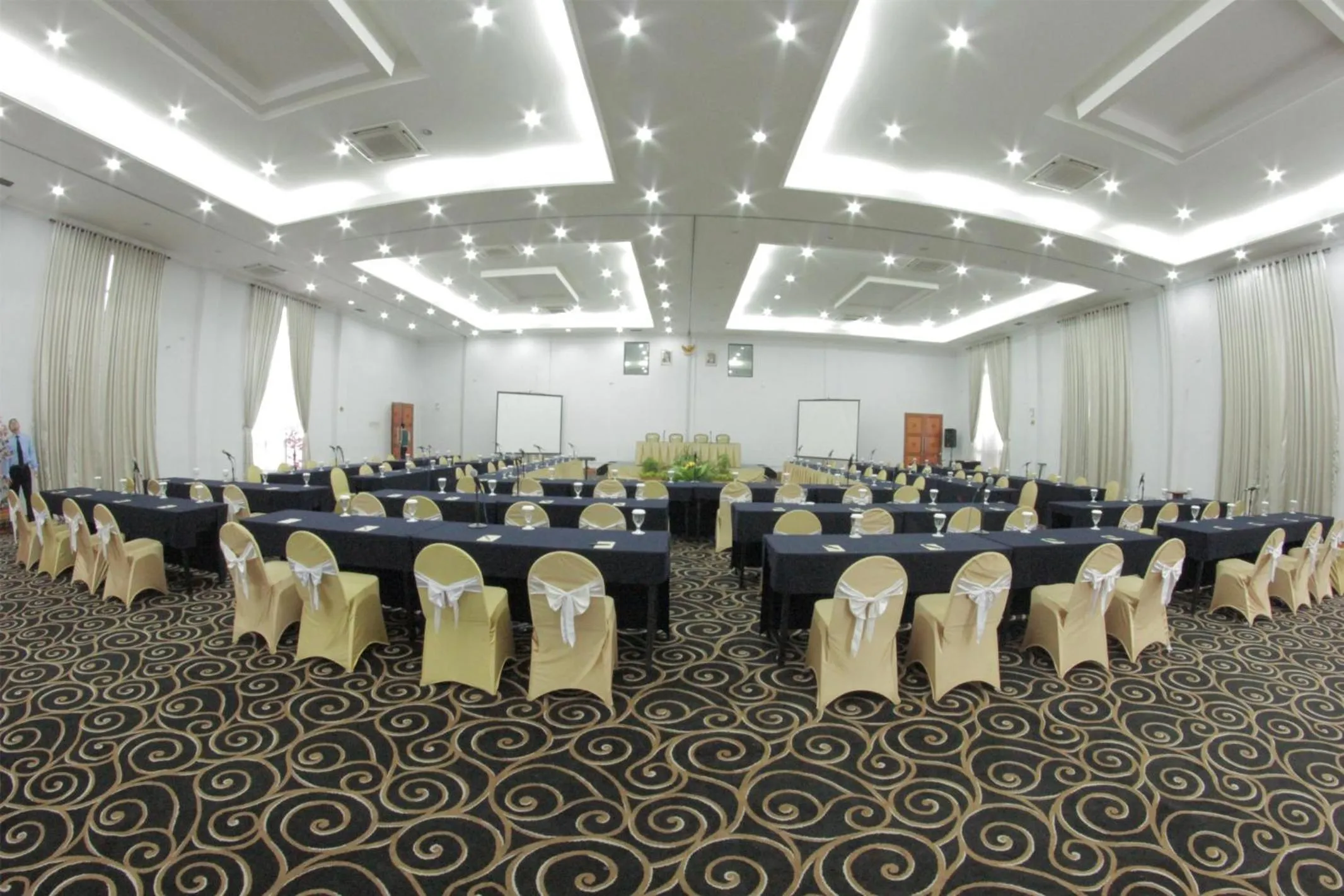 Meeting/conference room in Puri Mega Hotel