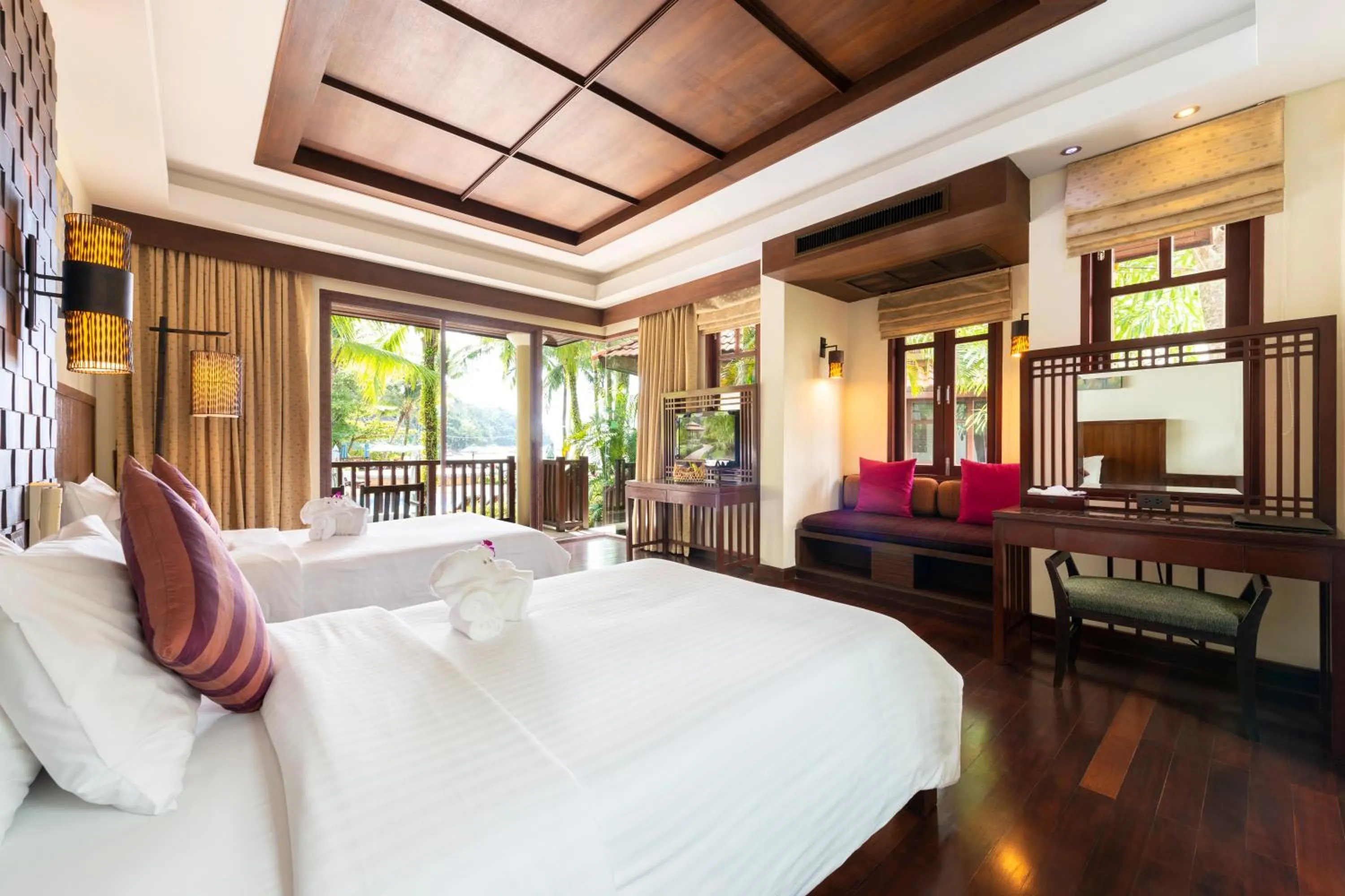 Photo of the whole room, Bed in Khaolak Bayfront Resort