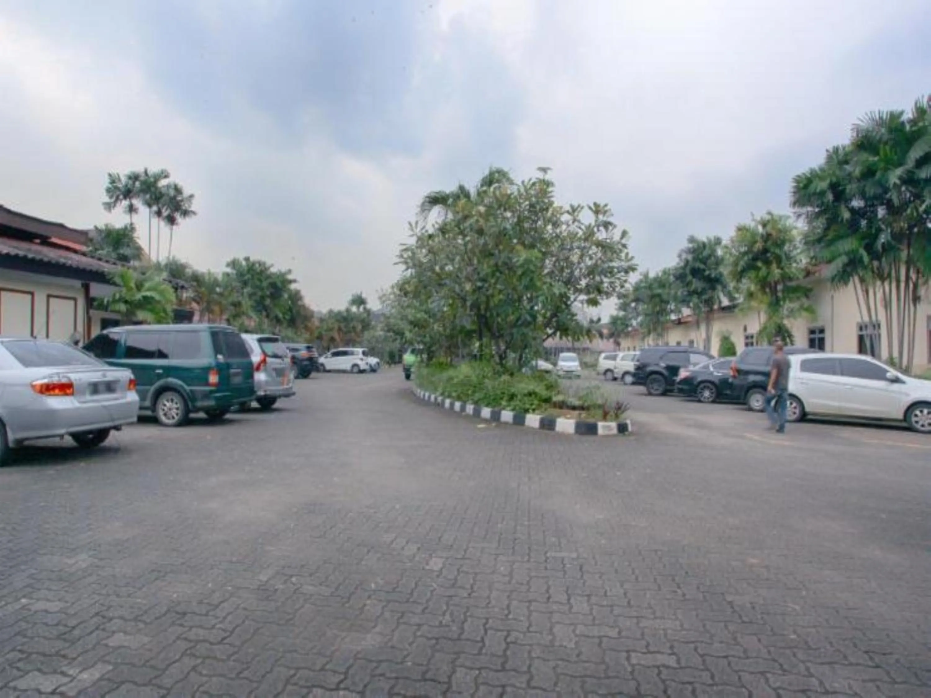 Area and facilities in Puri Jaya Hotel