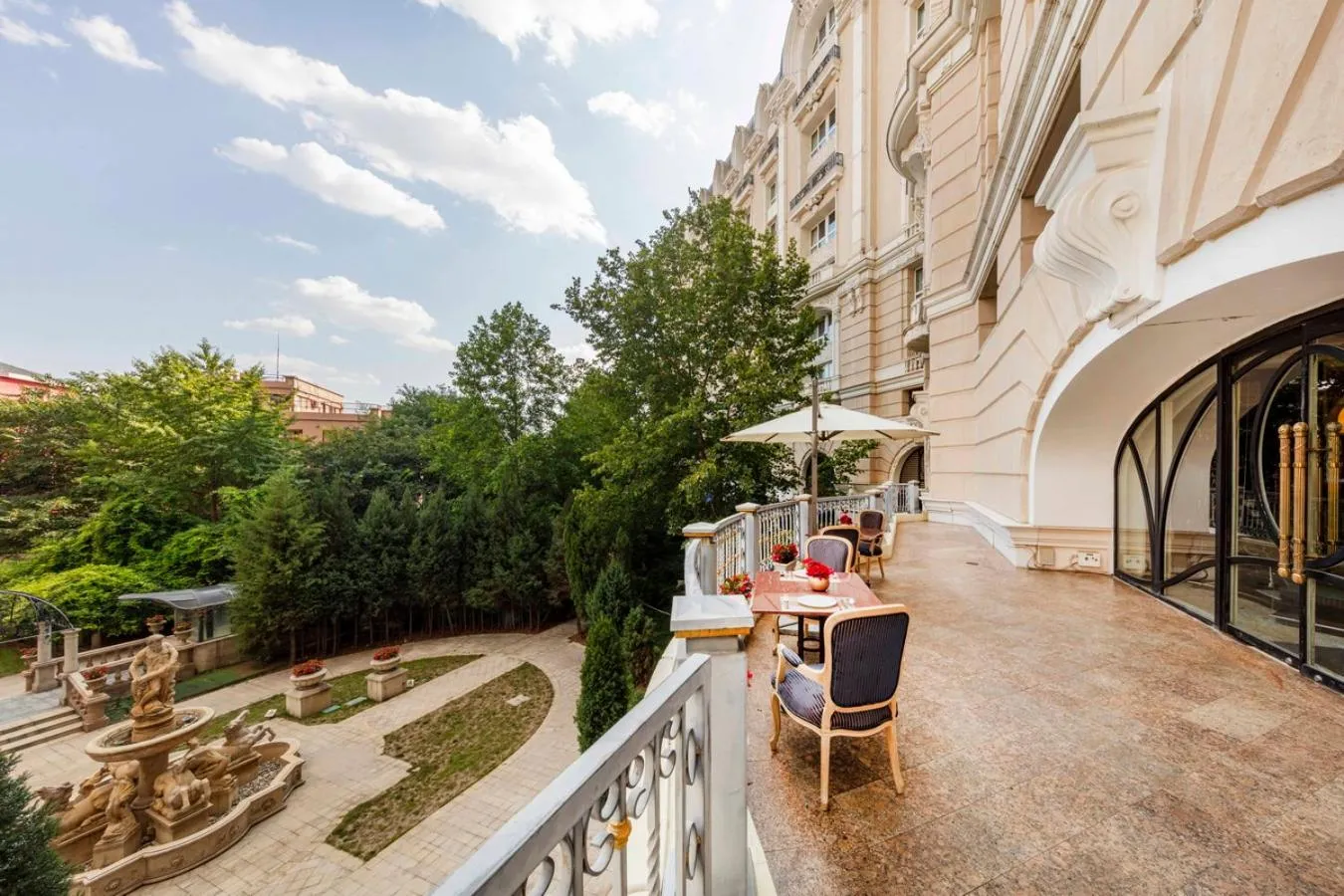 Garden in Legendale Hotel Beijing