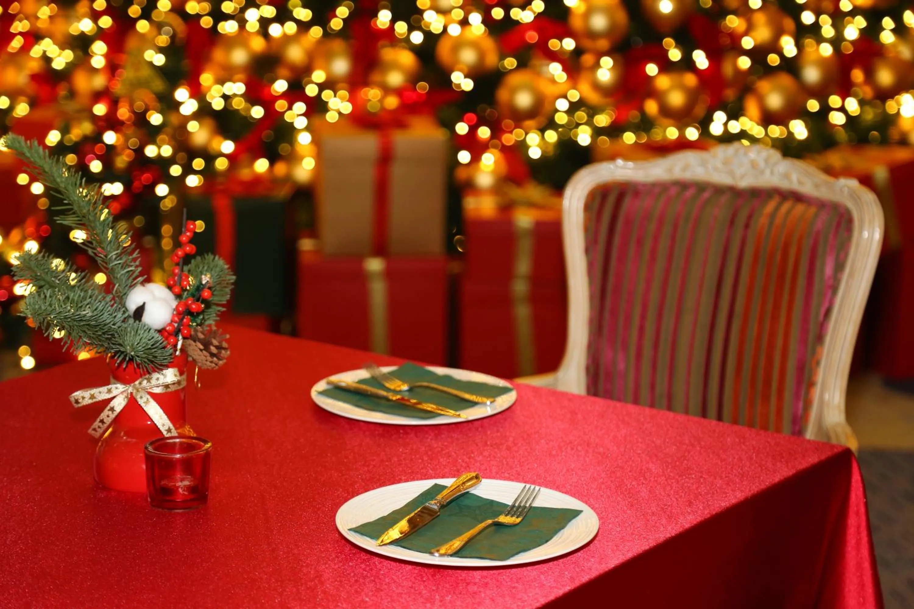 Restaurant/places to eat in Legendale Hotel Beijing