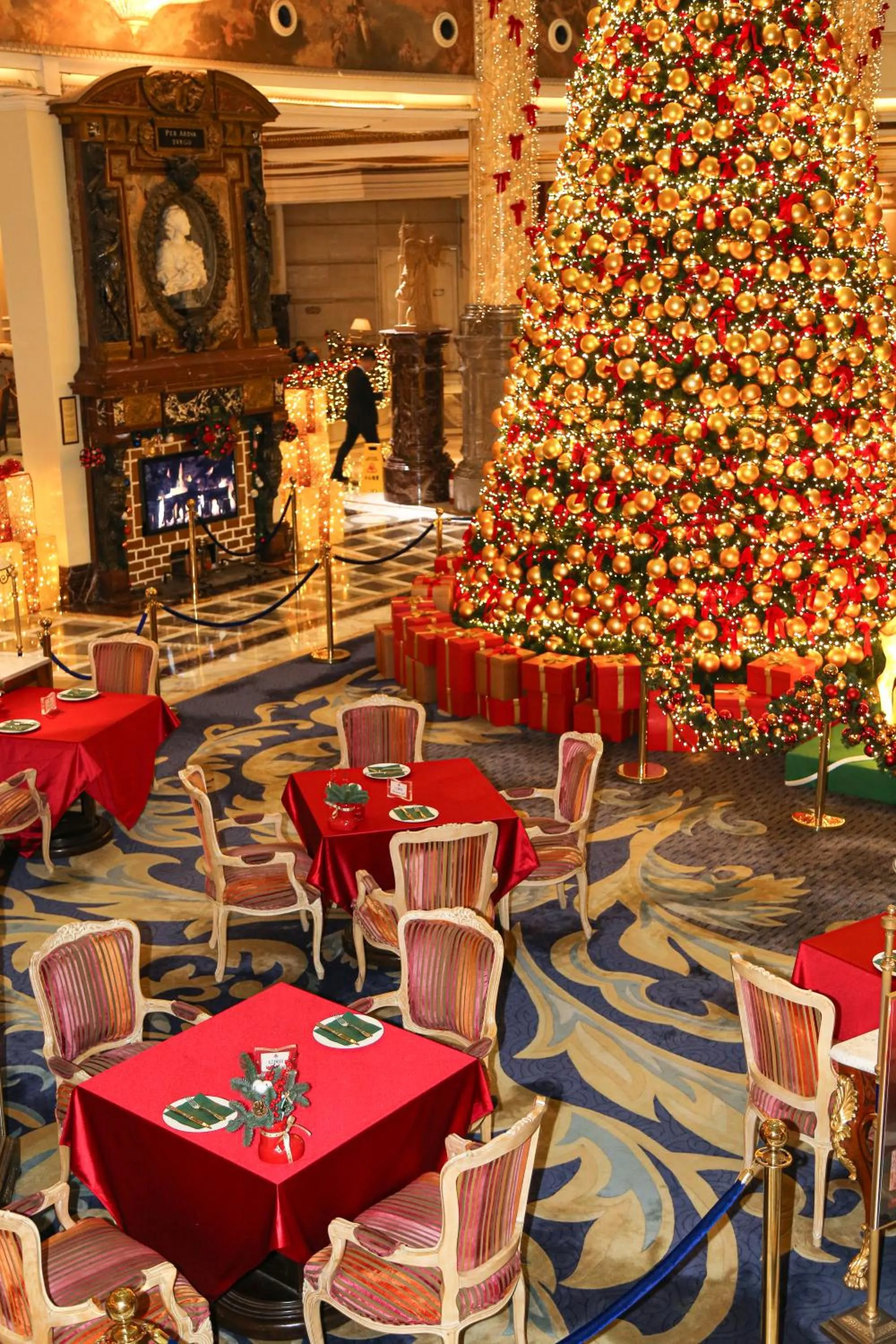 Restaurant/places to eat in Legendale Hotel Beijing