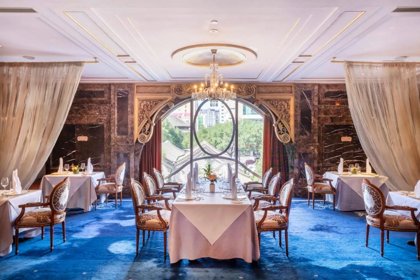 Restaurant/places to eat in Legendale Hotel Beijing