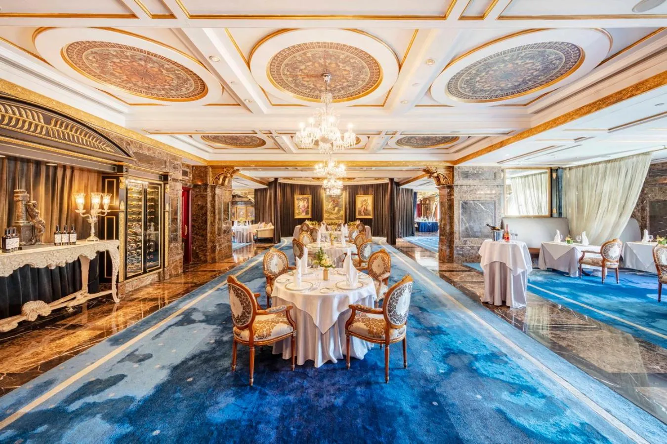 Restaurant/places to eat in Legendale Hotel Beijing