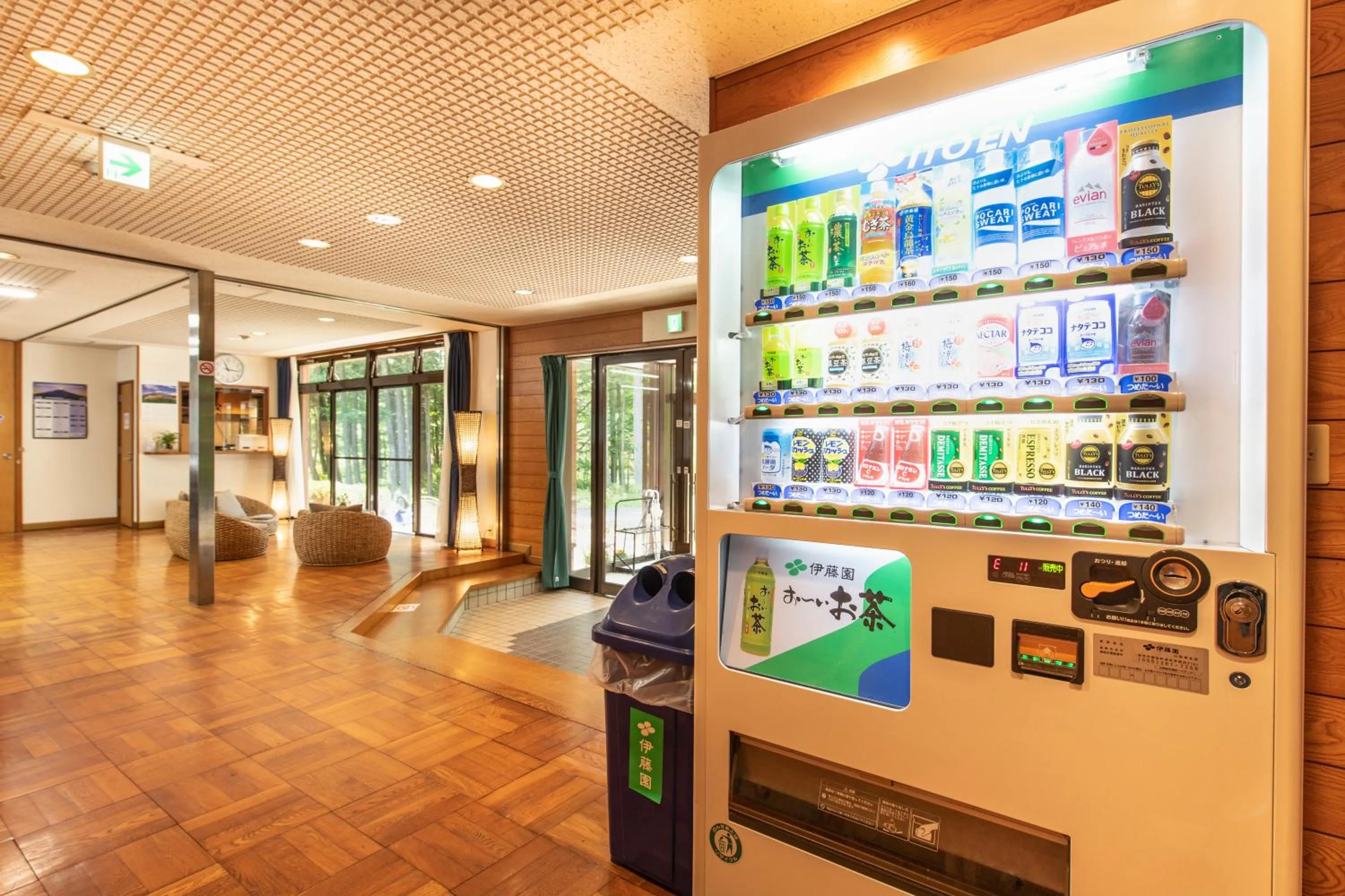 Communal lounge/ TV room in Yamanaka Lake Ryozan