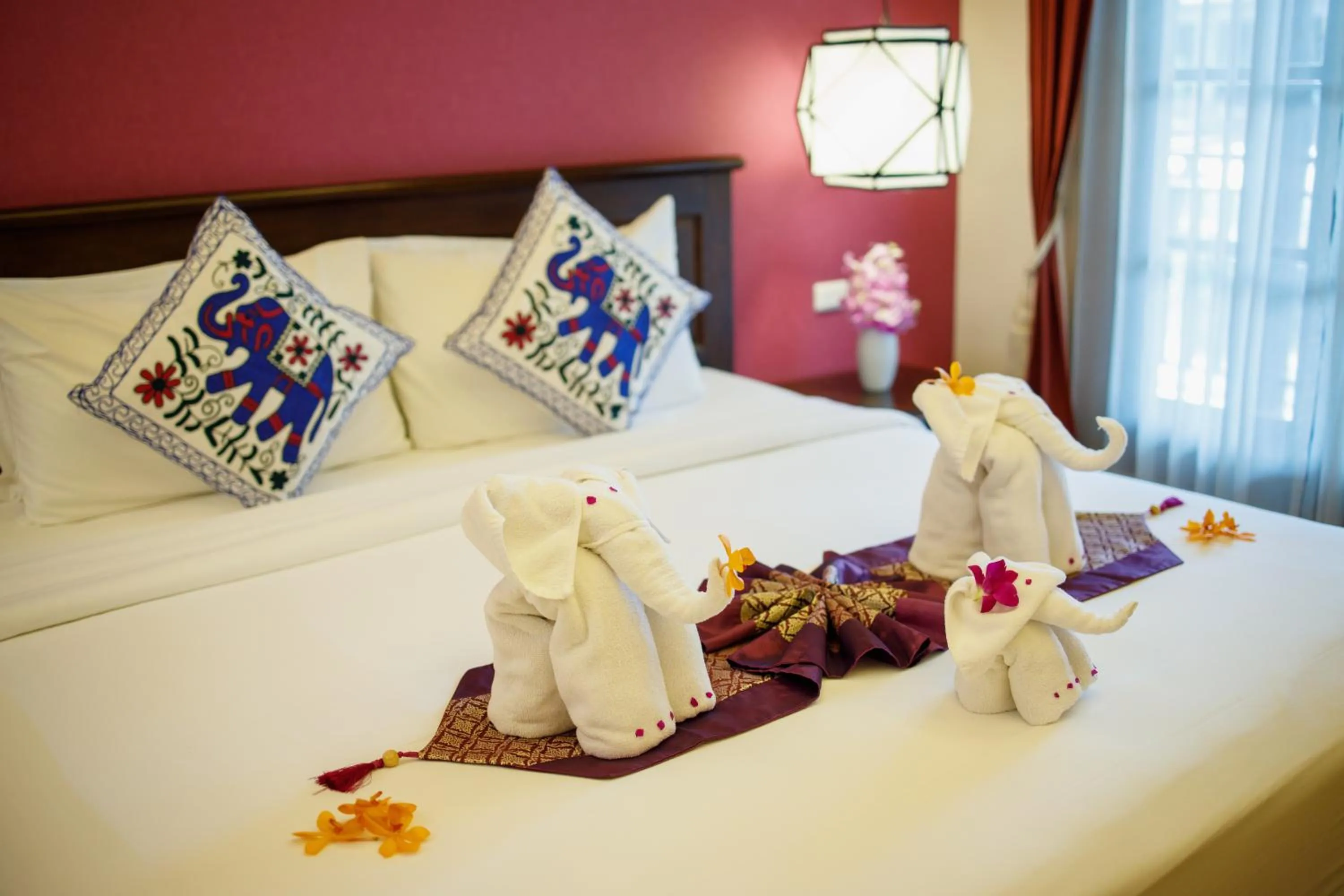 Bed in Vdara Pool Resort Spa Chiang Mai