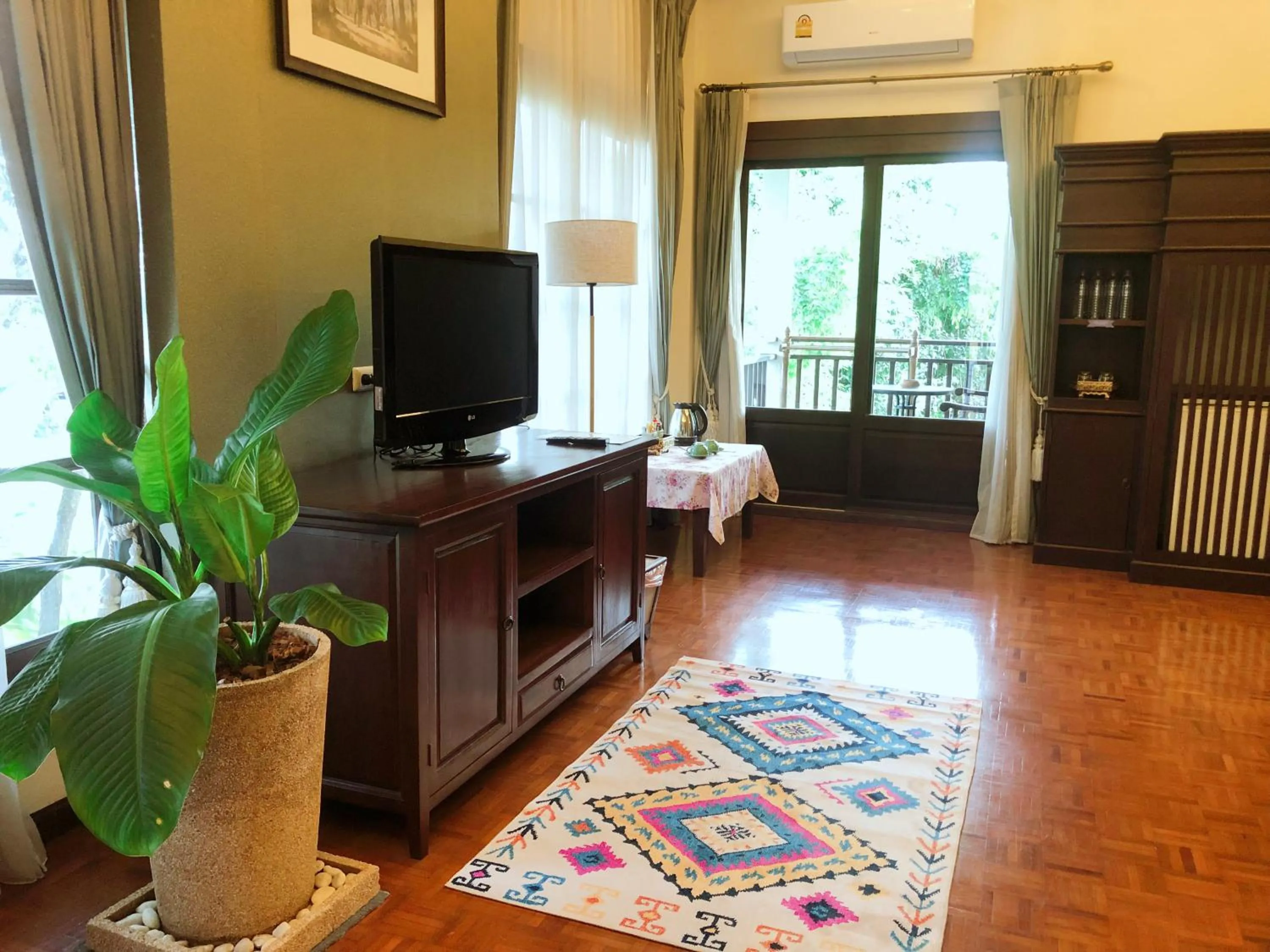 Vdara Pool Resort Spa Chiang Mai