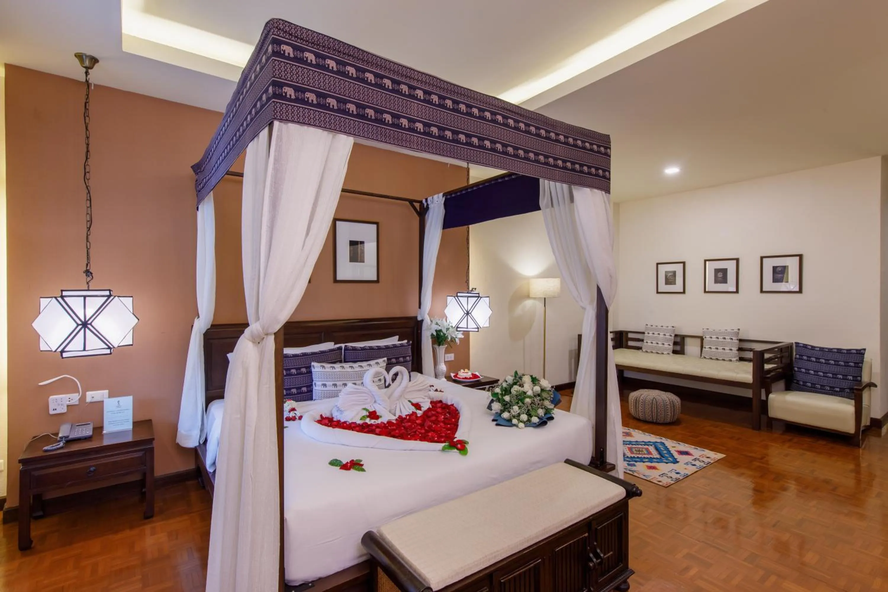 Bed in Vdara Pool Resort Spa Chiang Mai