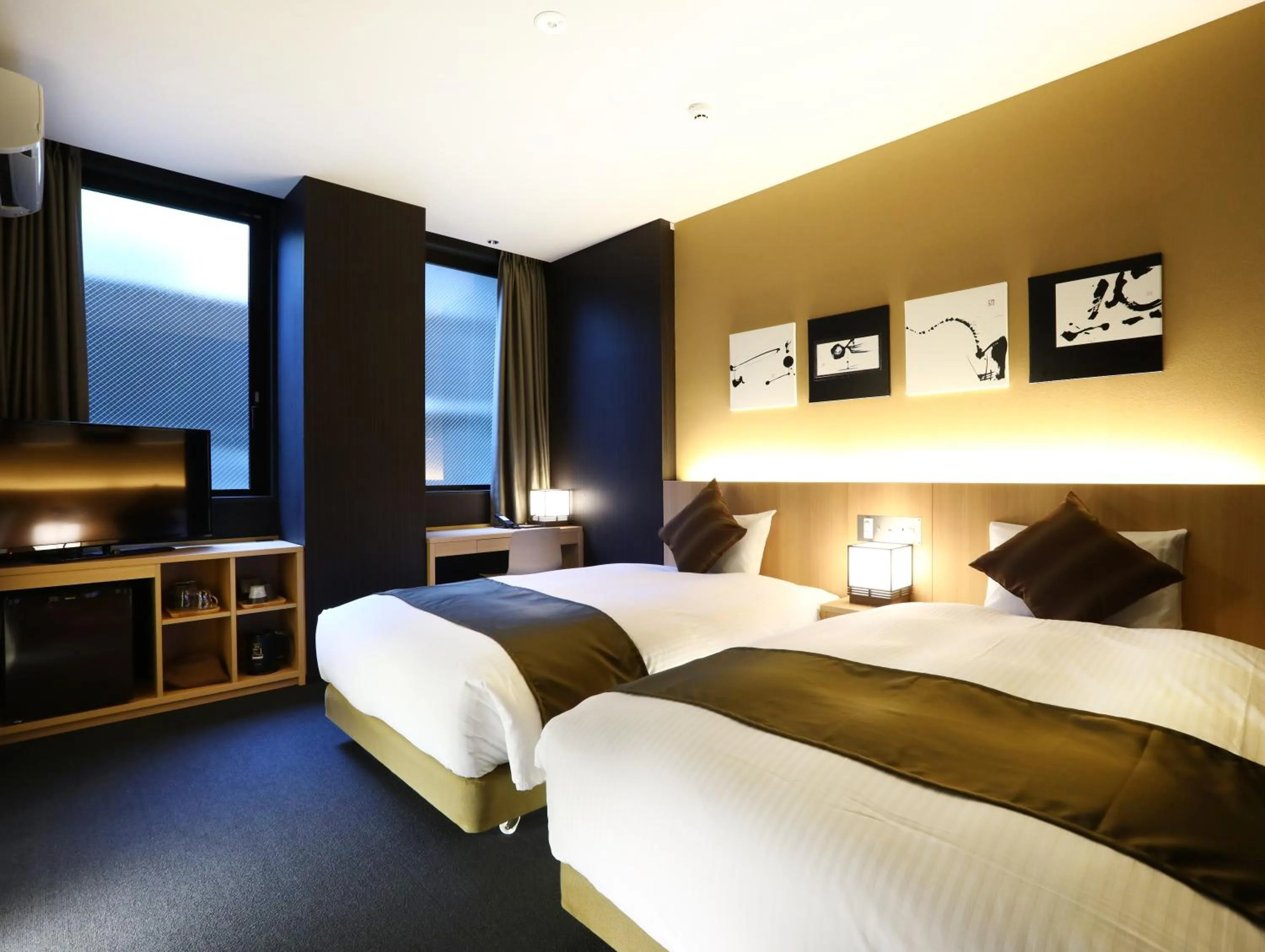 Bedroom, Bed in KOKO HOTEL Kyoto Shijo Karasuma - formerly Hotel Wing International Kyoto - Shijo Karasuma