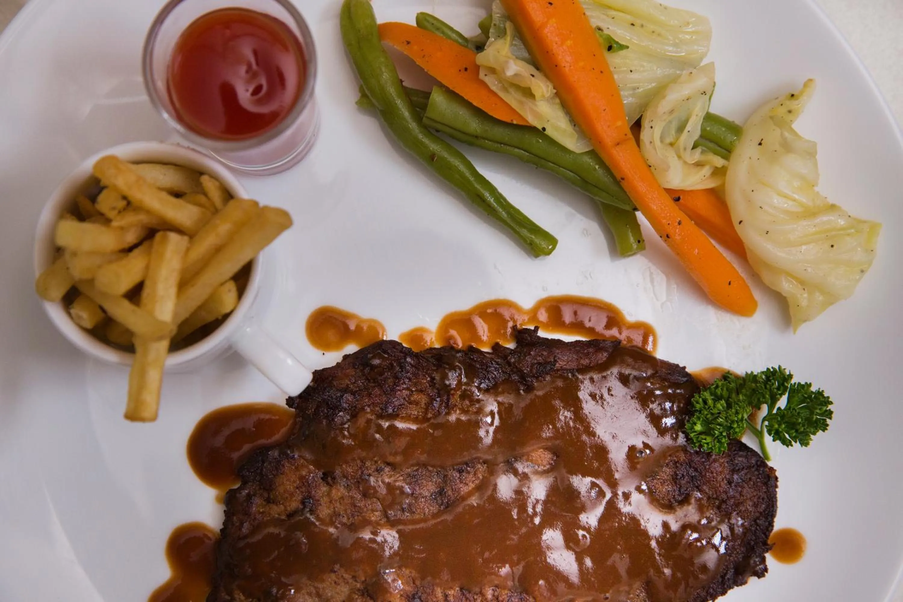 Lunch in The CheRiz Boutique