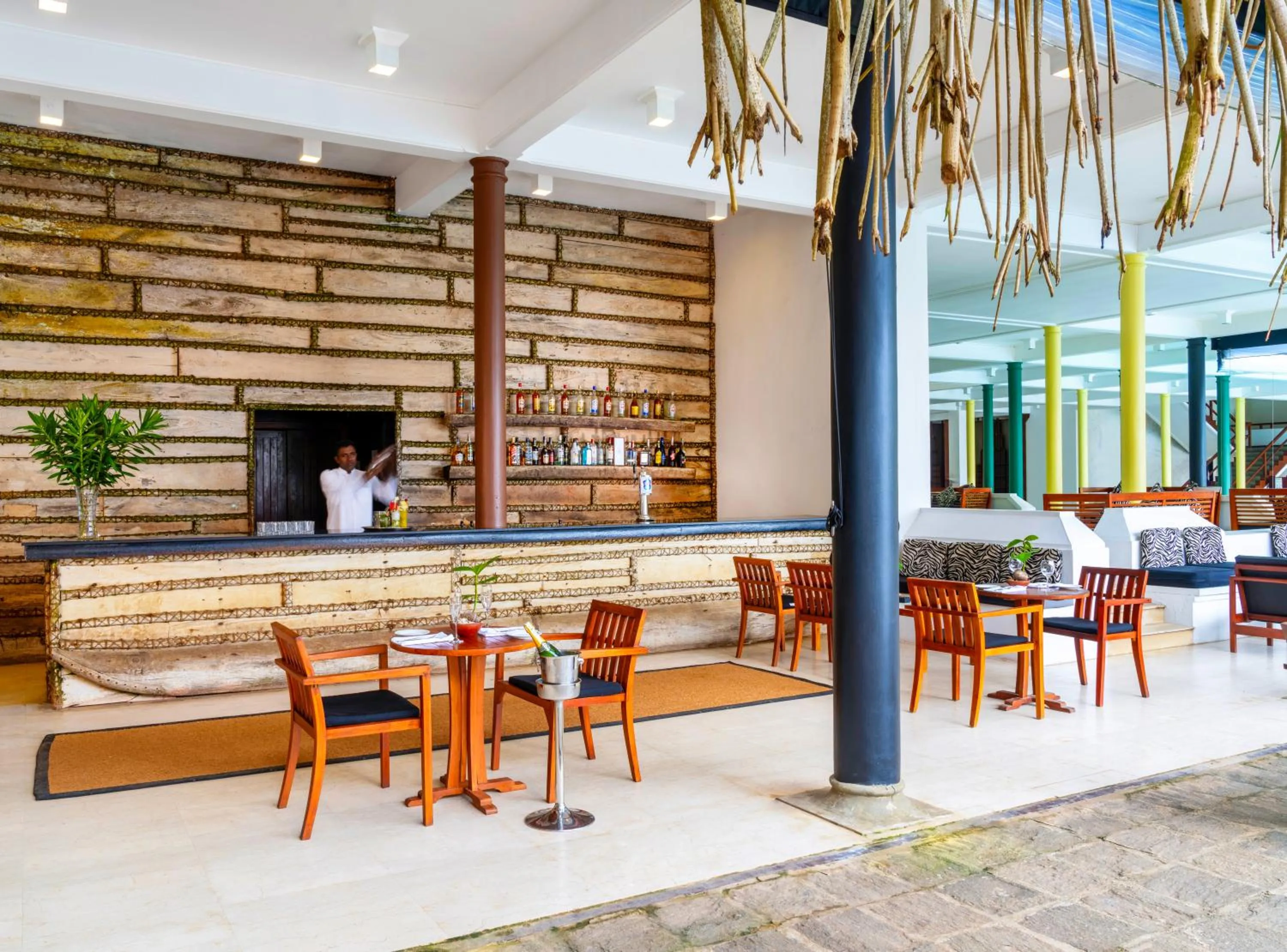 Swimming pool in Heritance Ahungalla