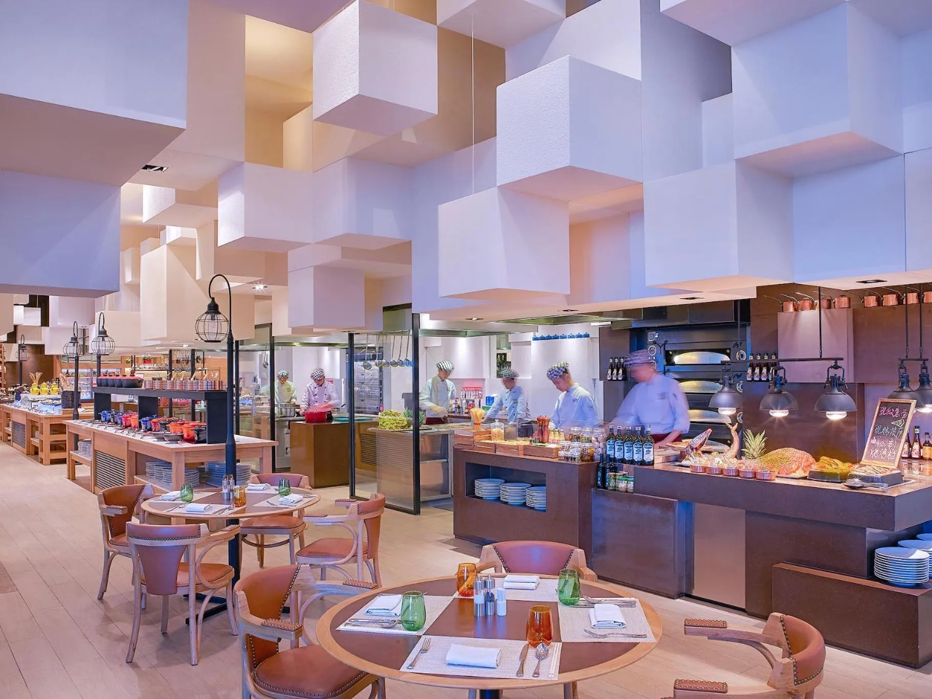 Restaurant/places to eat in Shangri-La Xiamen