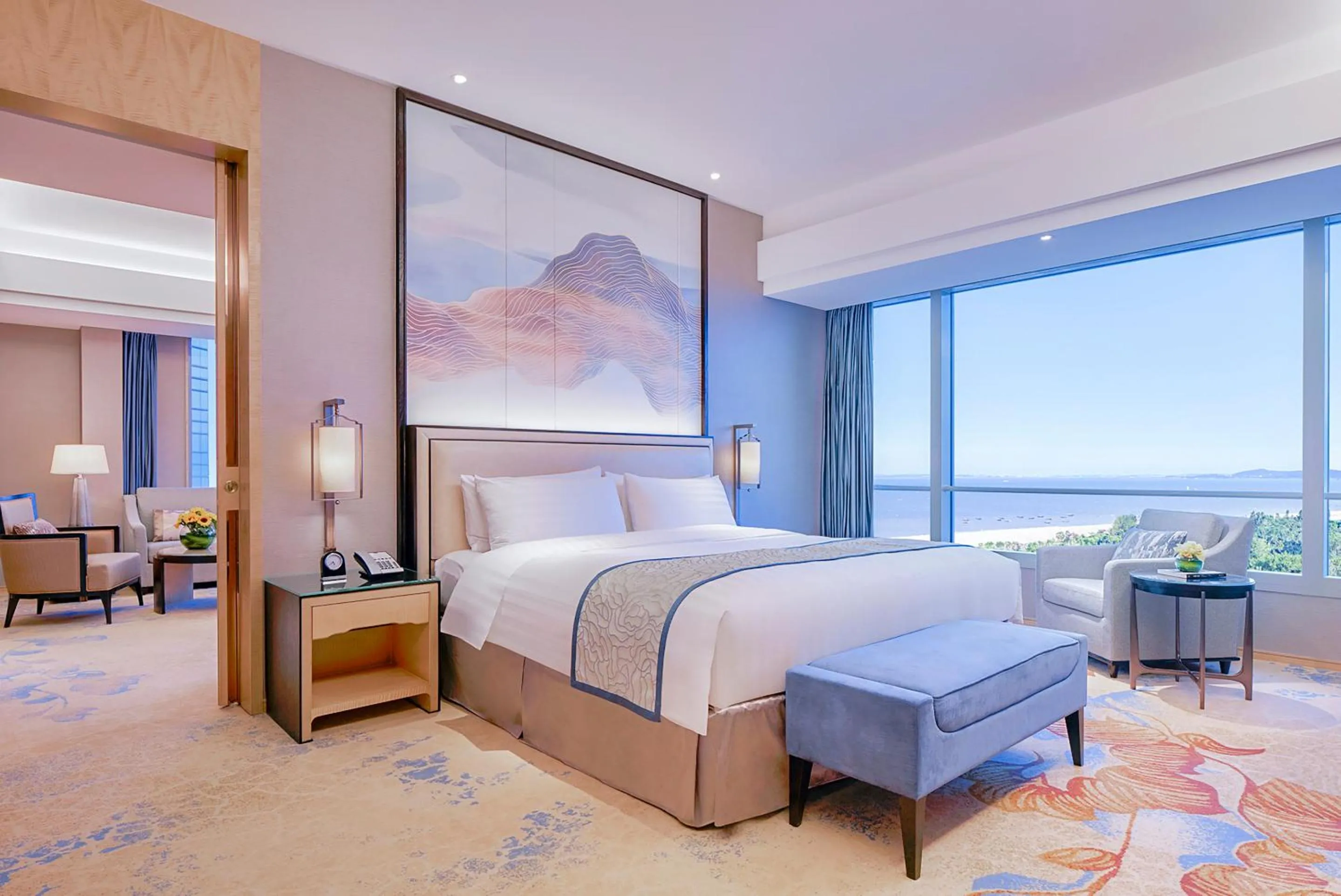 Sea view, Bed in Shangri-La Xiamen