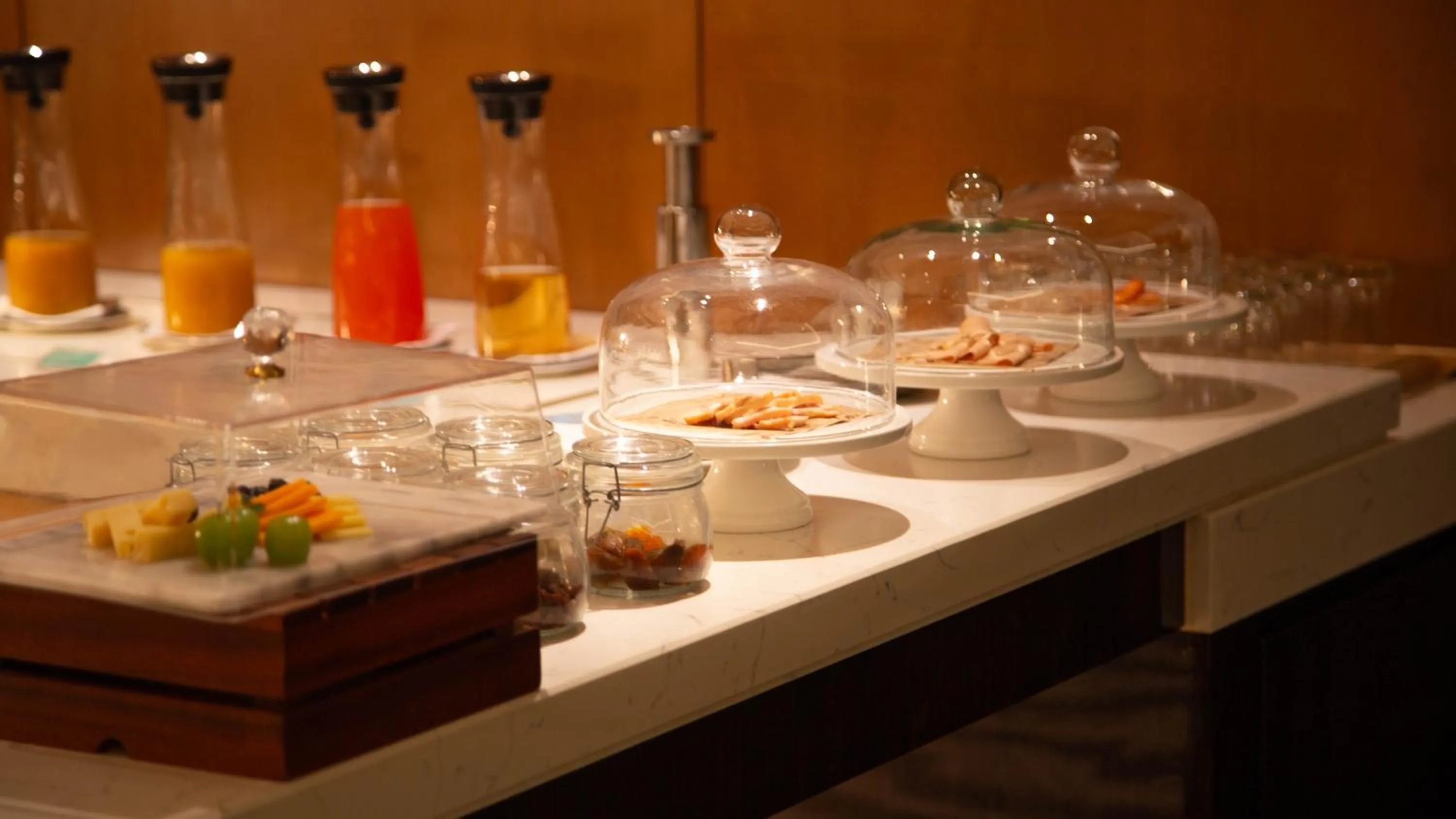 Restaurant/places to eat in Shangri-La Xiamen