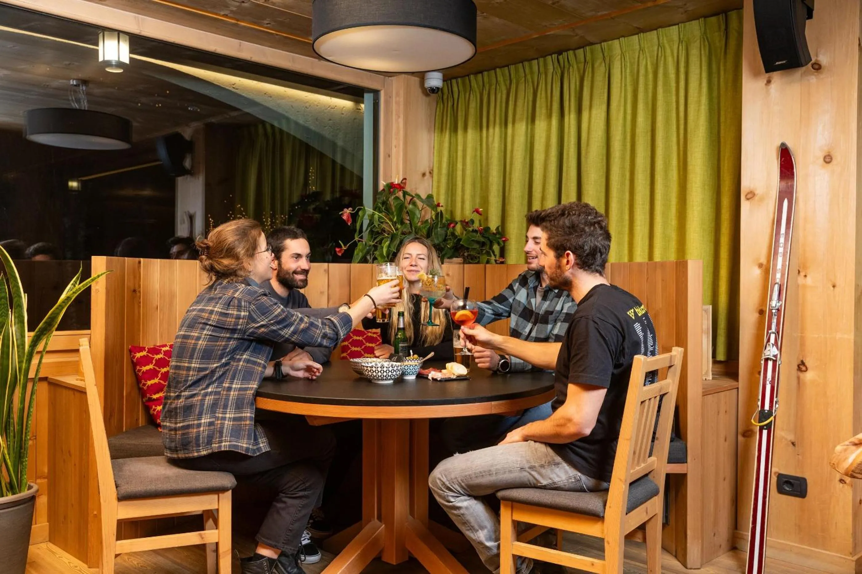 Lounge or bar in Hotel Nevada