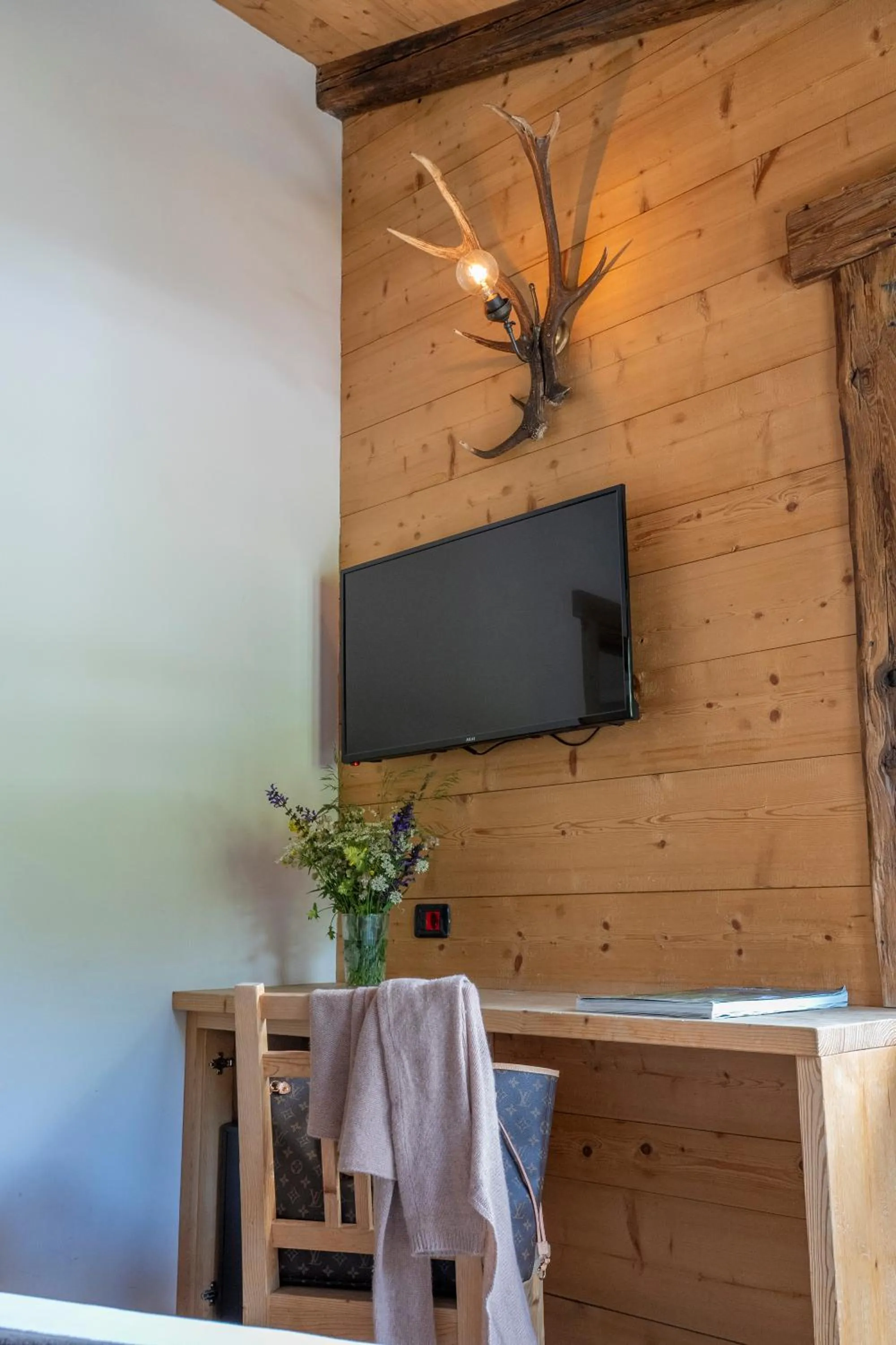 Bedroom in Hotel Nevada