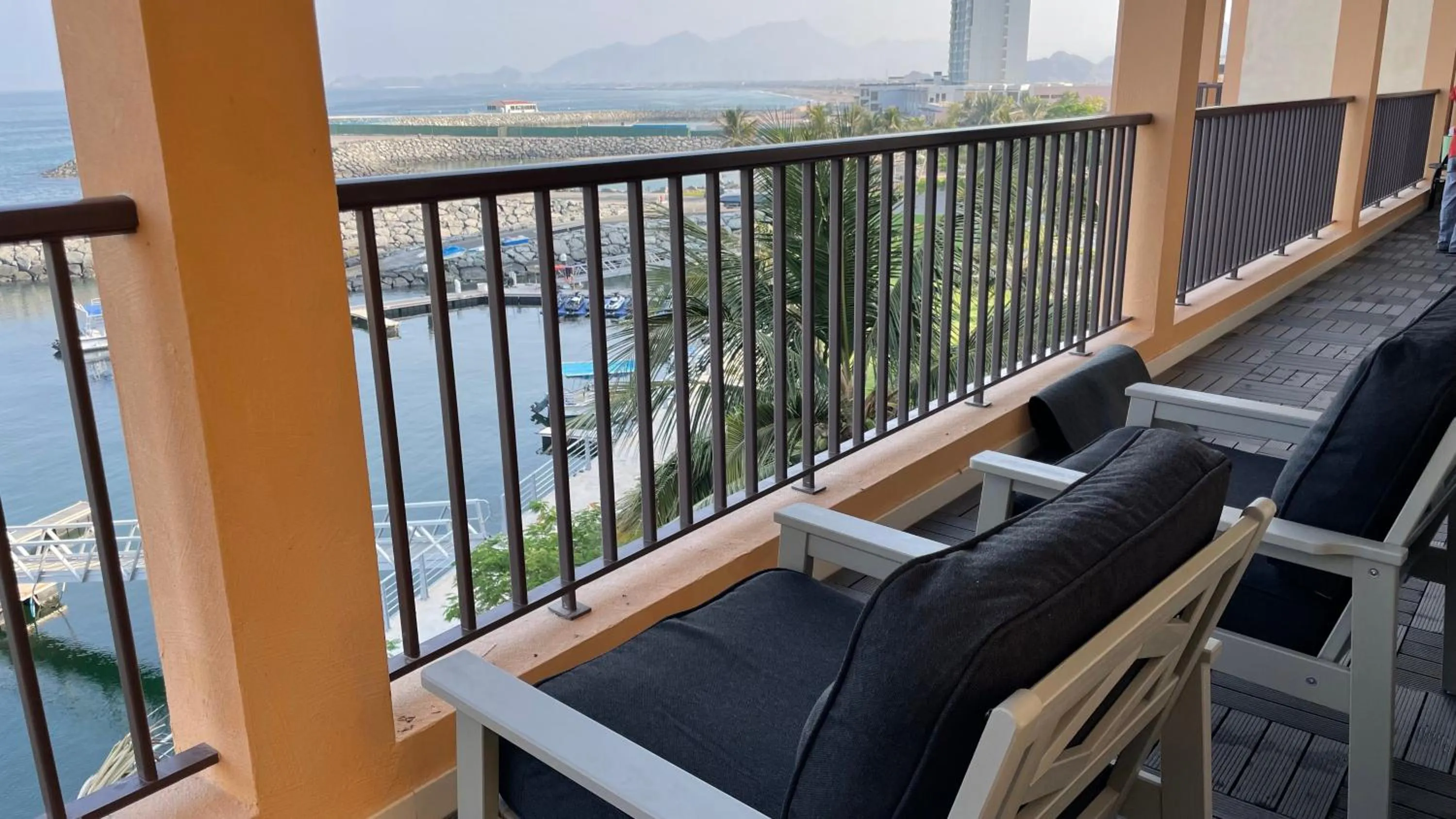 Mina AlFajer Apartments