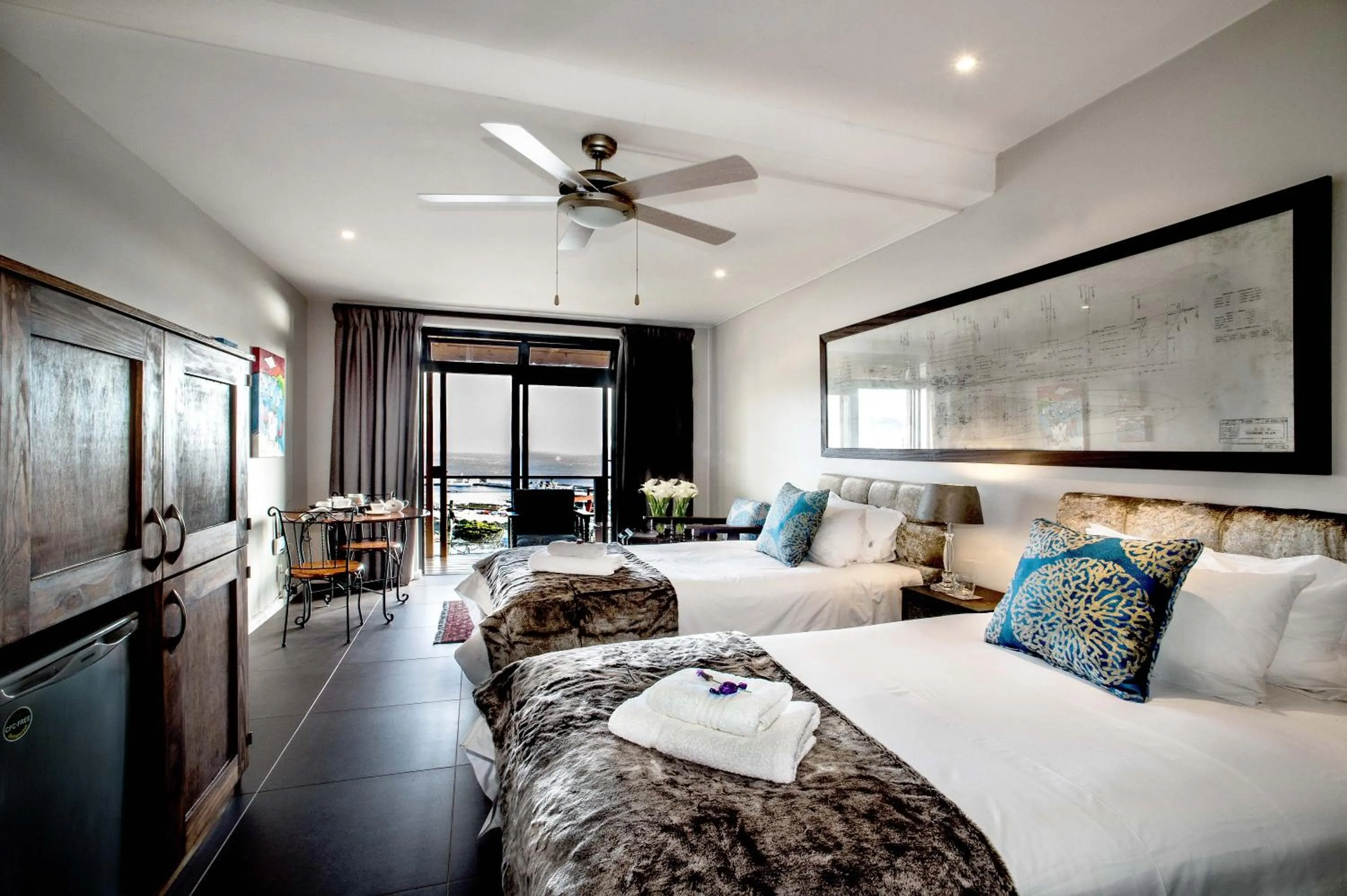 Bed in Mariner Guesthouse & Villa