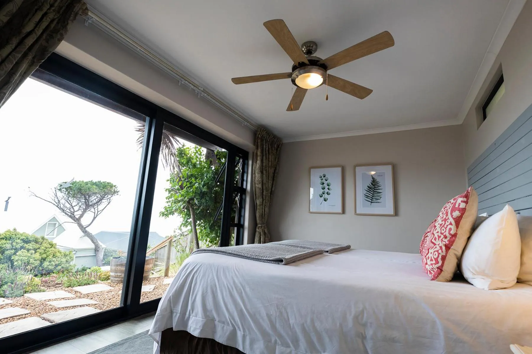 Bedroom, Bed in Mariner Guesthouse & Villa