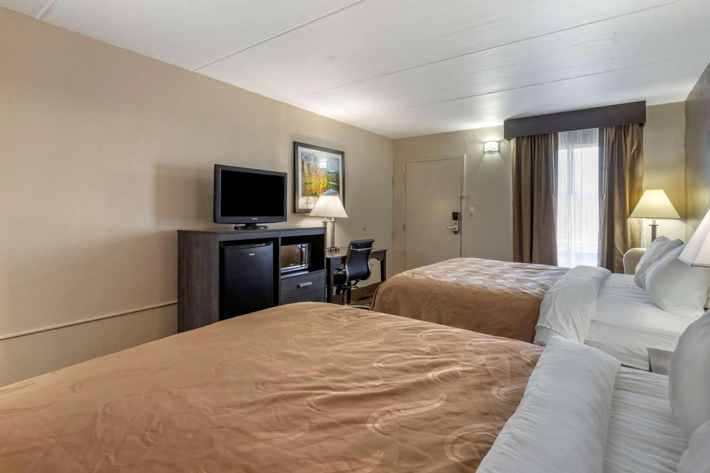 Bedroom, Bed in Quality Inn Duncan Spartanburg West