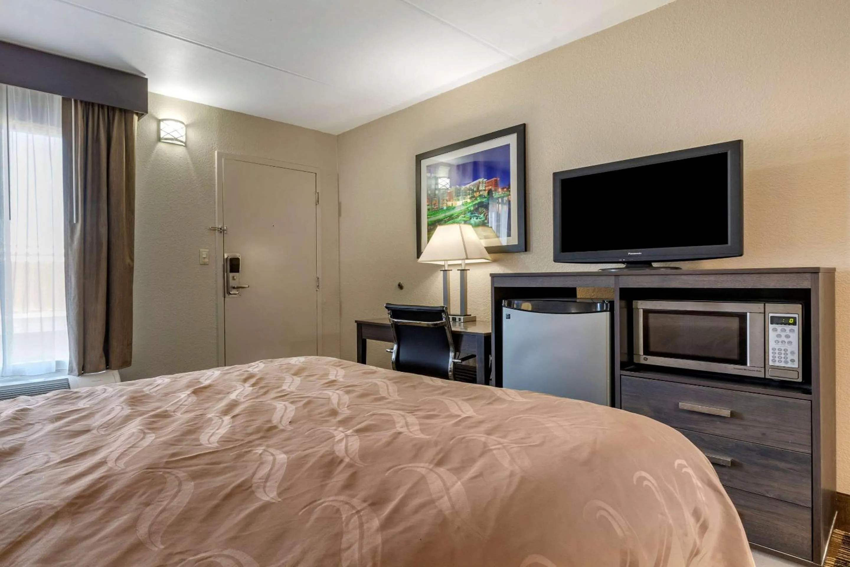 Bedroom, Bed in Quality Inn Duncan Spartanburg West