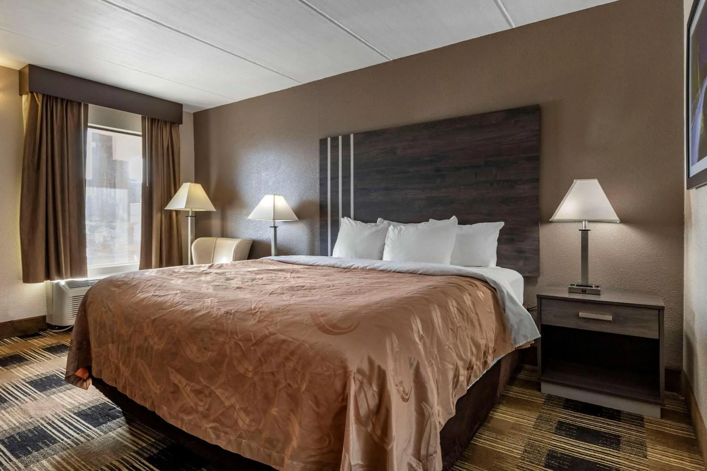 Bedroom, Bed in Quality Inn Duncan Spartanburg West