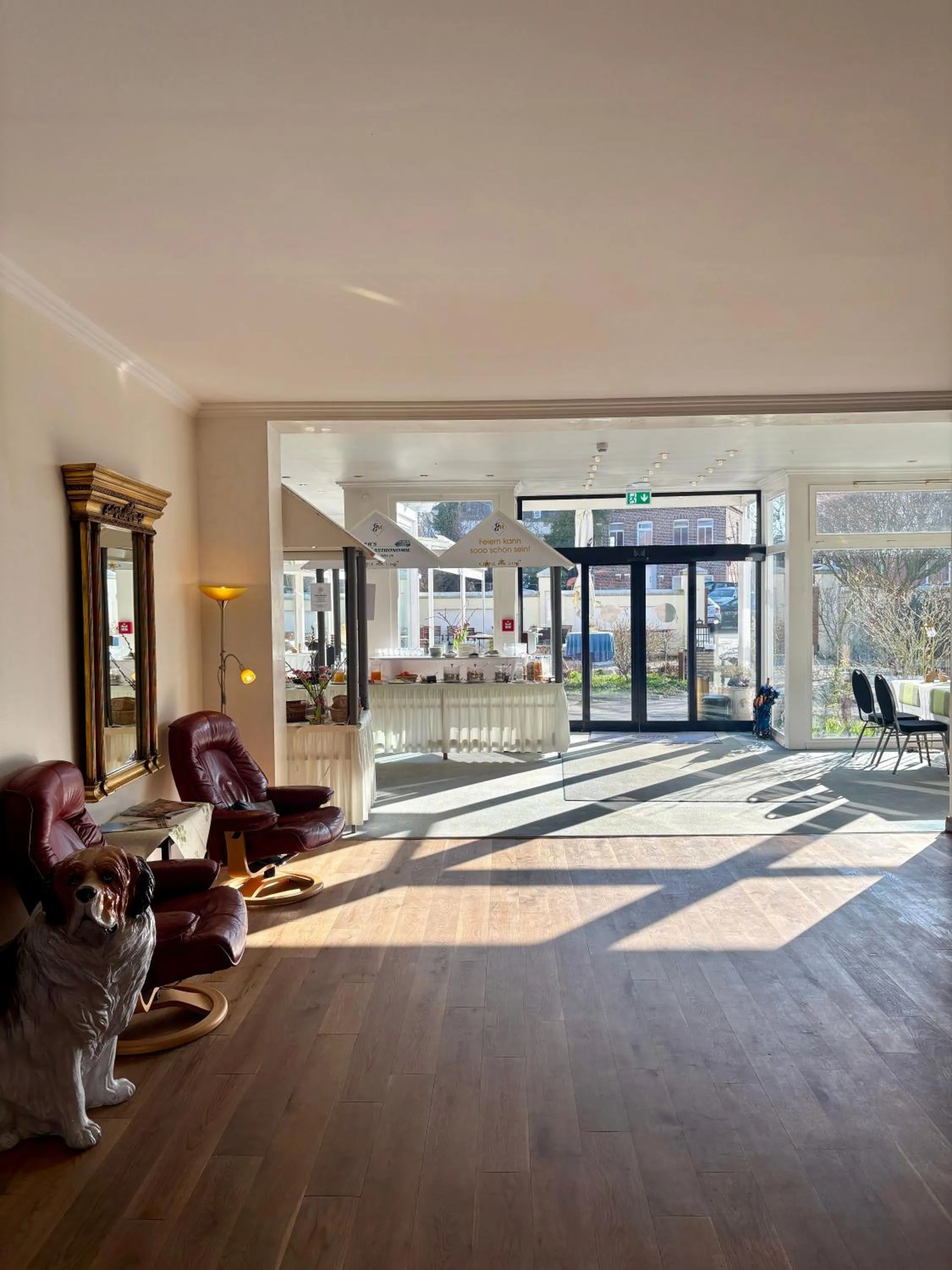 Lobby or reception in Akzent Hotel Höltje