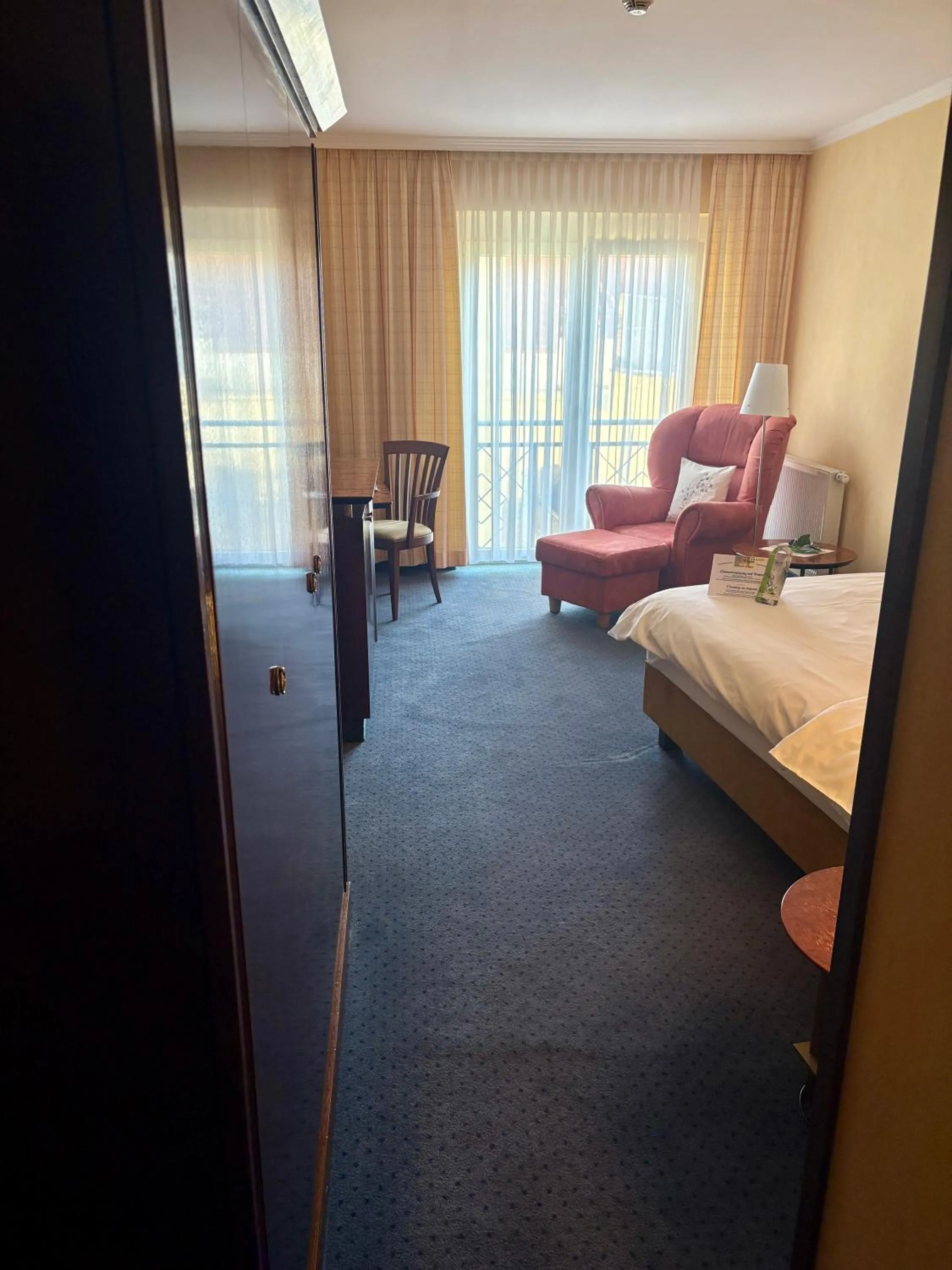 Photo of the whole room, Bed in Akzent Hotel Höltje