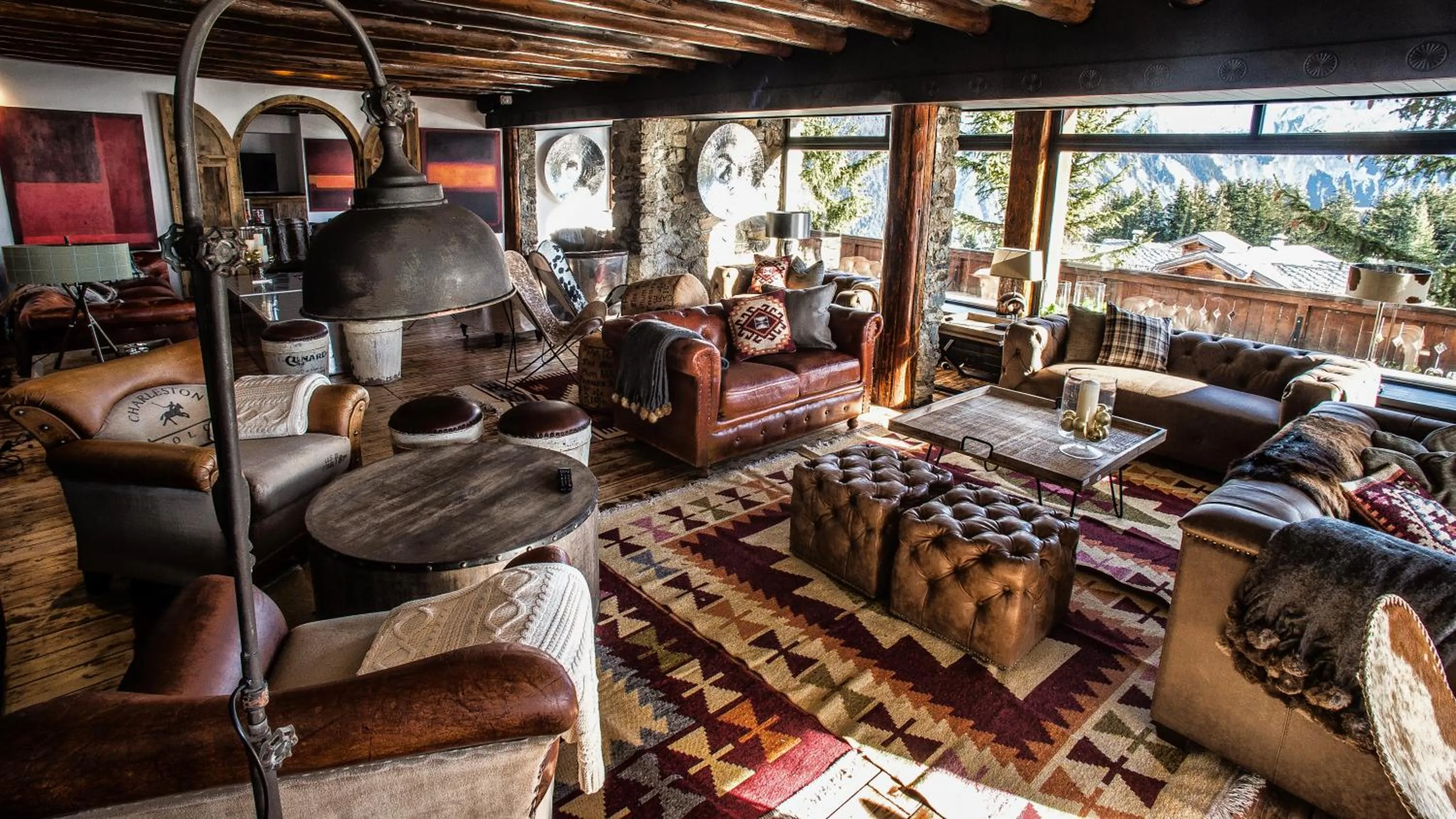 Lounge or bar in Hôtel Courcheneige