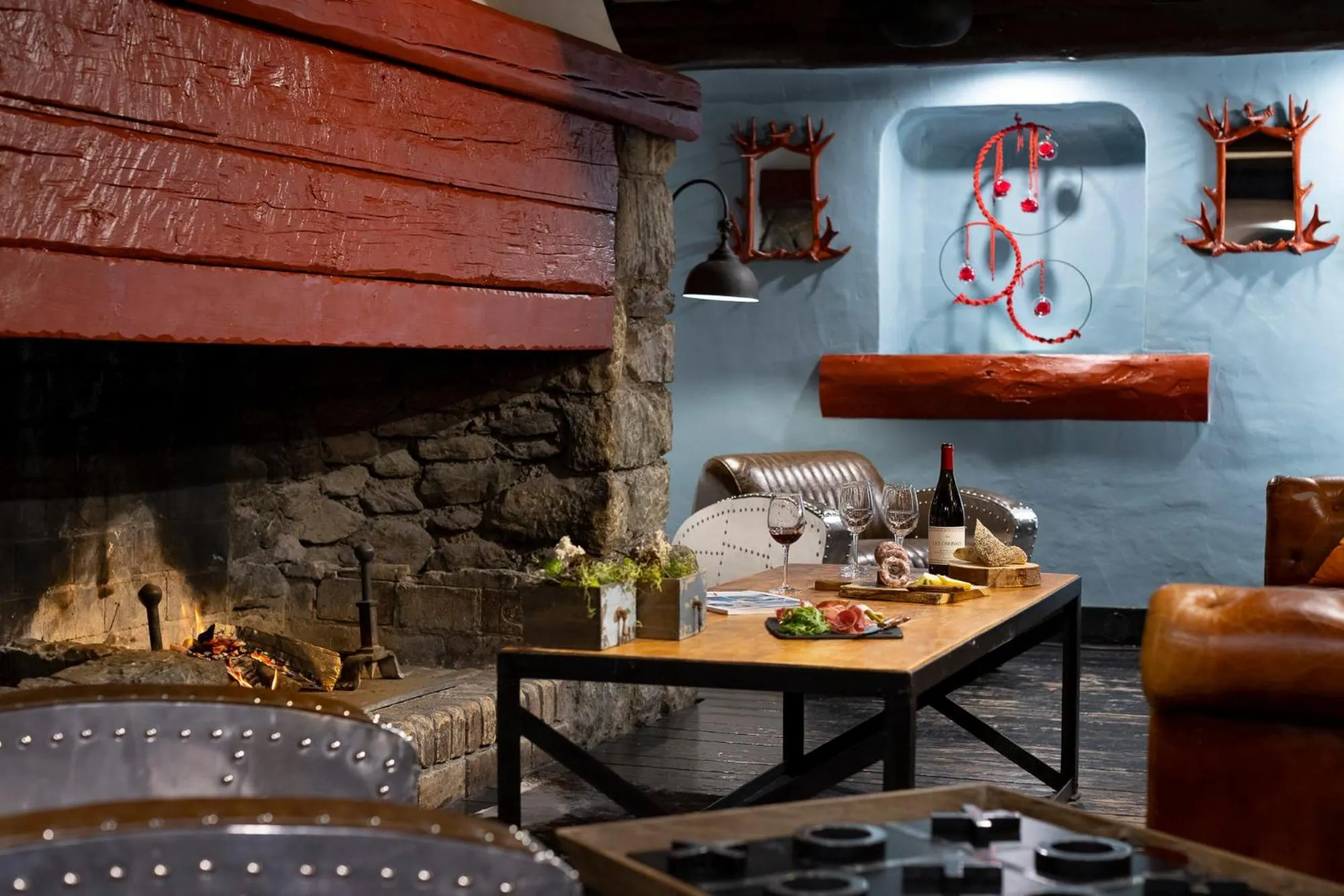 Lounge or bar in Hôtel Courcheneige