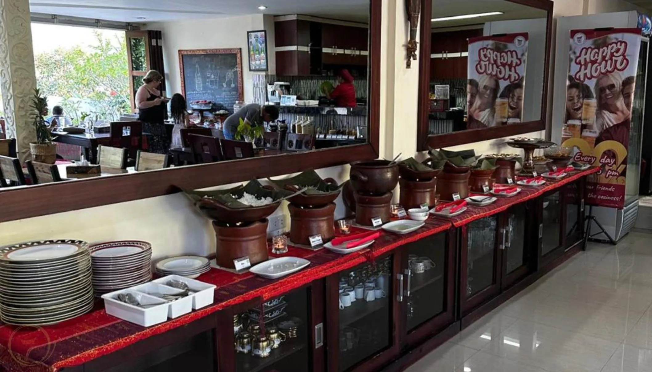 Buffet breakfast in Zoé’s Paradise Waterfront Hotel