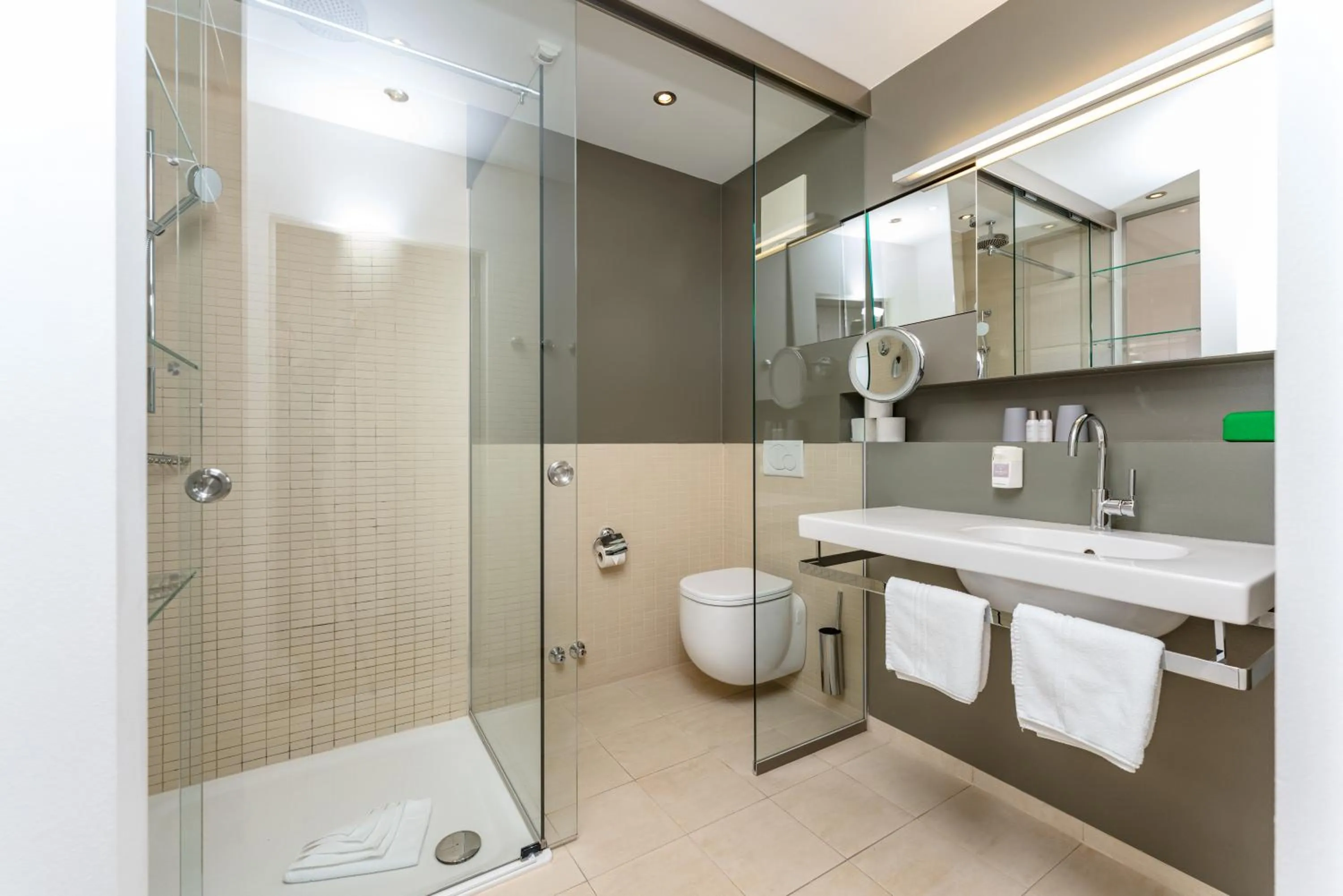 Toilet in Hotel Ramsauhof Pool & Wellness Breakfast & Light Dinner Buffet