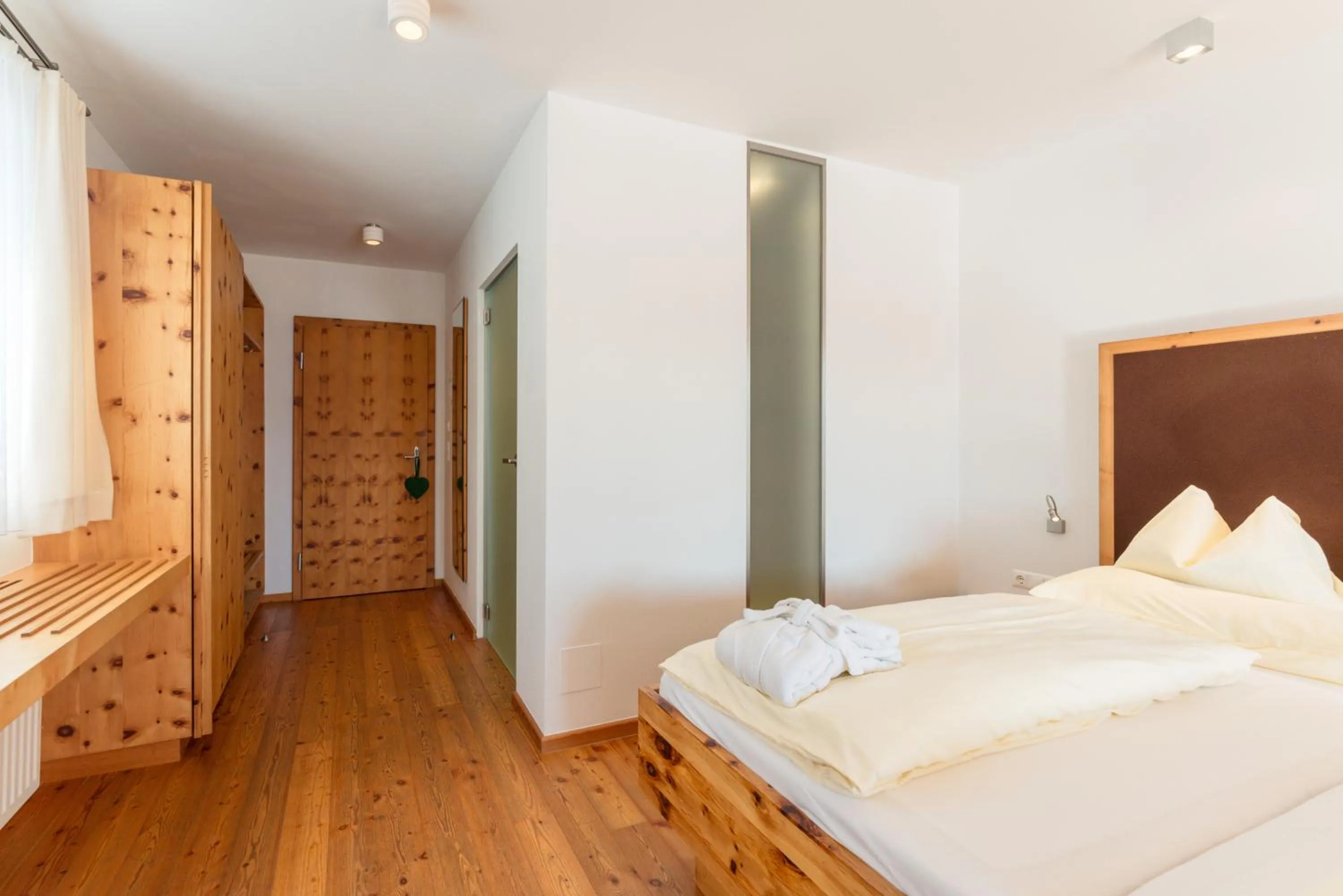 Photo of the whole room, Bed in Hotel Ramsauhof Pool & Wellness Breakfast & Light Dinner Buffet