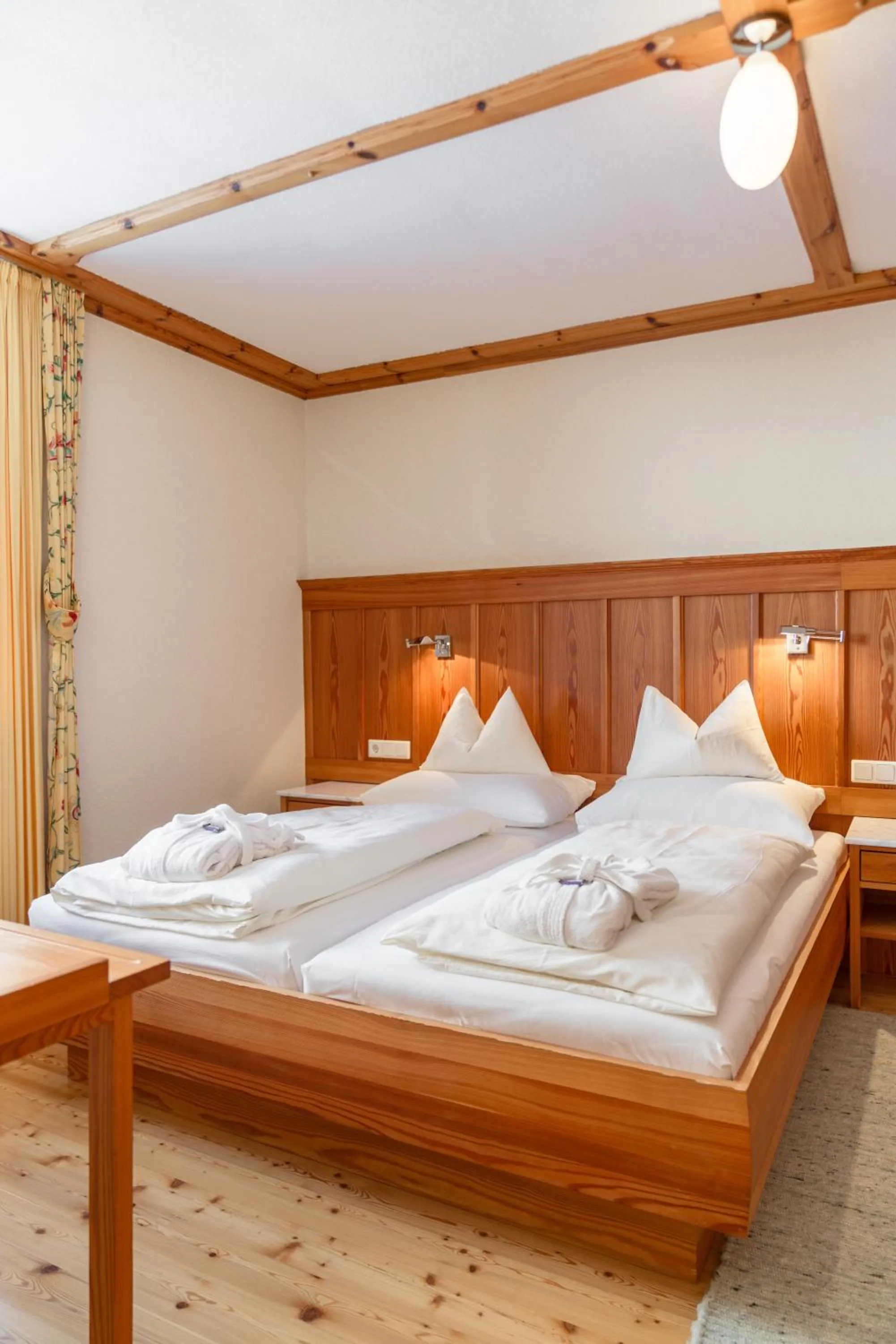 Bed in Hotel Ramsauhof Pool & Wellness Breakfast & Light Dinner Buffet