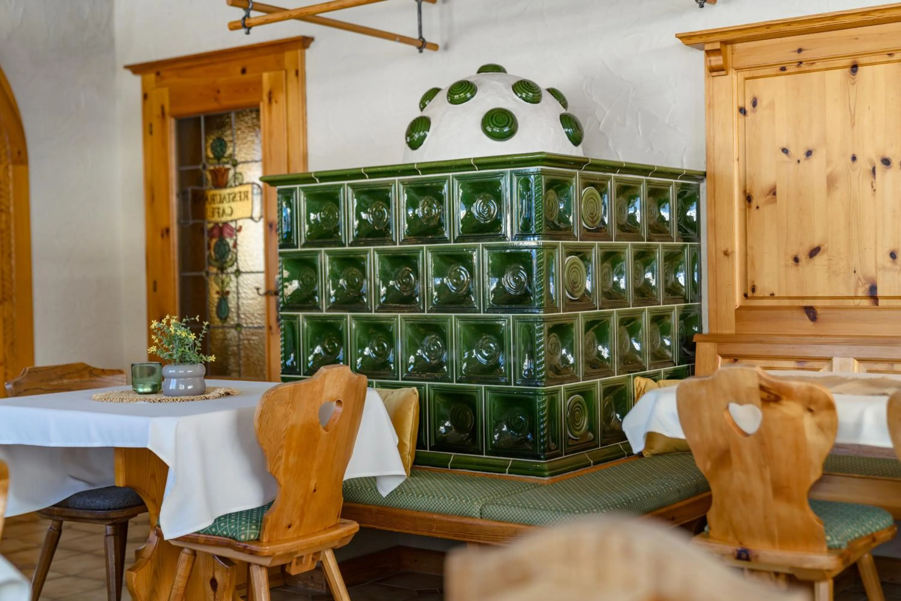 Seating area in Hotel Ramsauhof Pool & Wellness Breakfast & Light Dinner Buffet