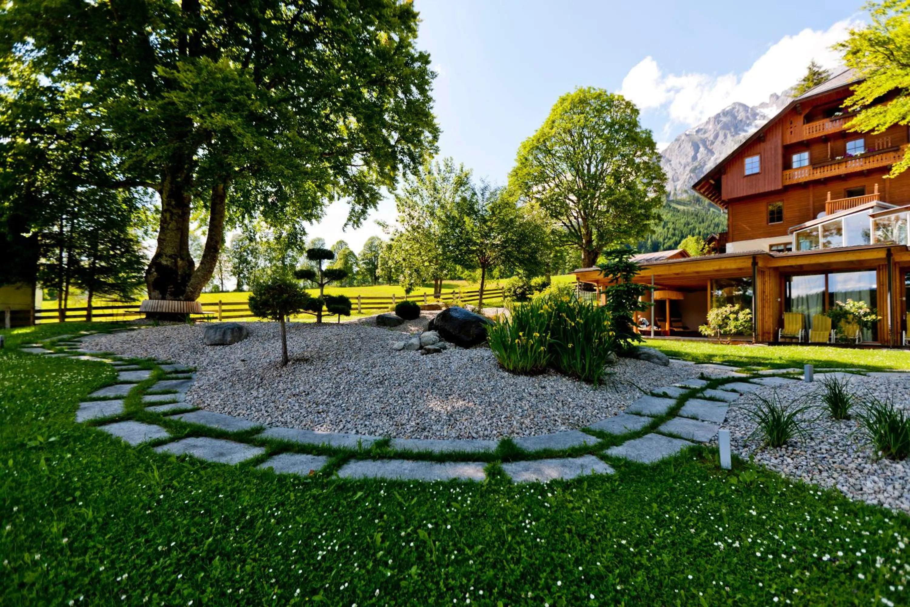 Property building in Hotel Ramsauhof Pool & Wellness Breakfast & Light Dinner Buffet