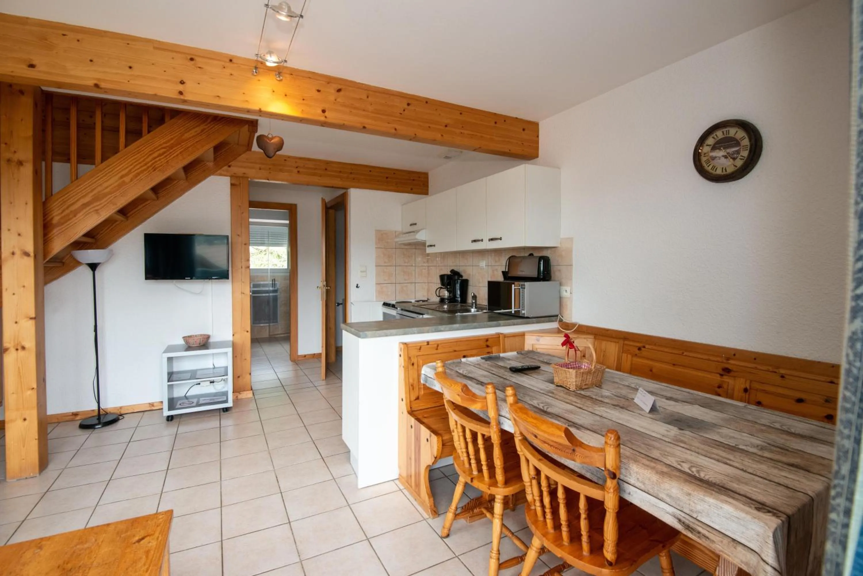 Dining area in Les Adrets