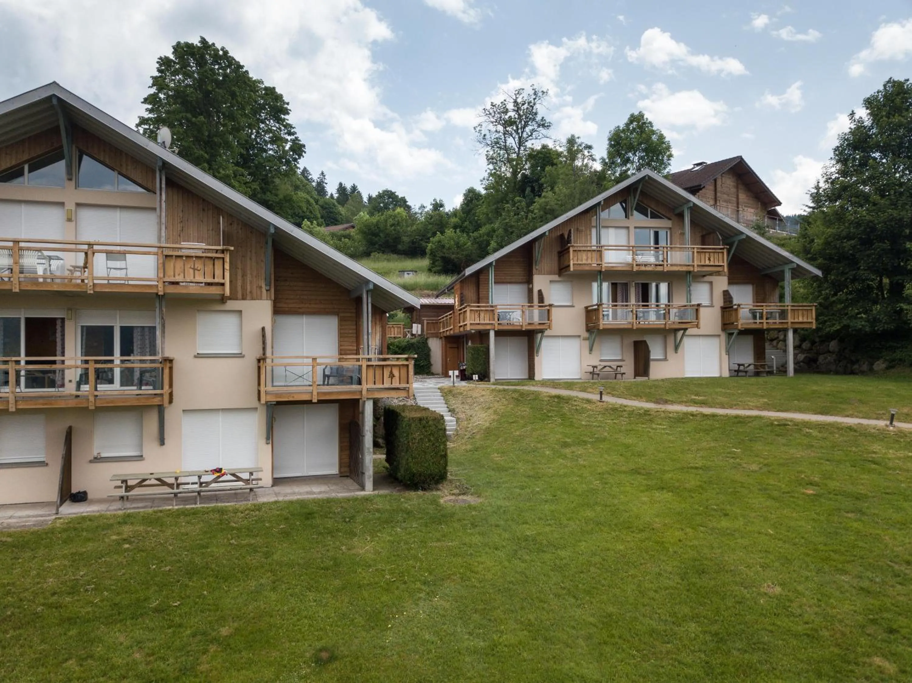 Property building in Les Adrets